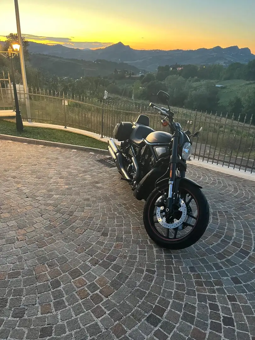 Harley-Davidson VRSC V-Rod VRSCDX - 1