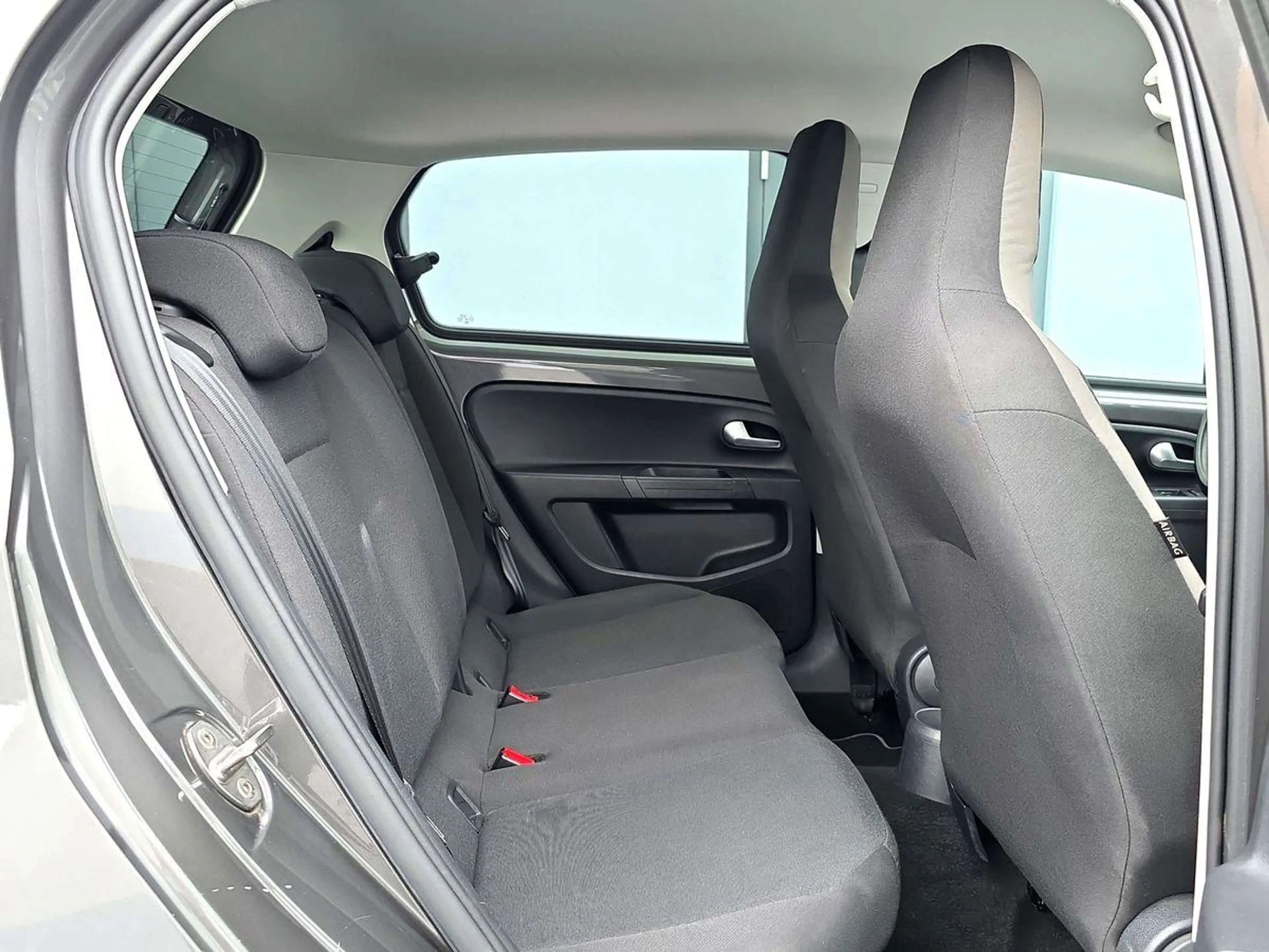 Volkswagen e-up! e-up! Style Plus CCS GRA R-KAM PDC 250km-Reichw — photo 12