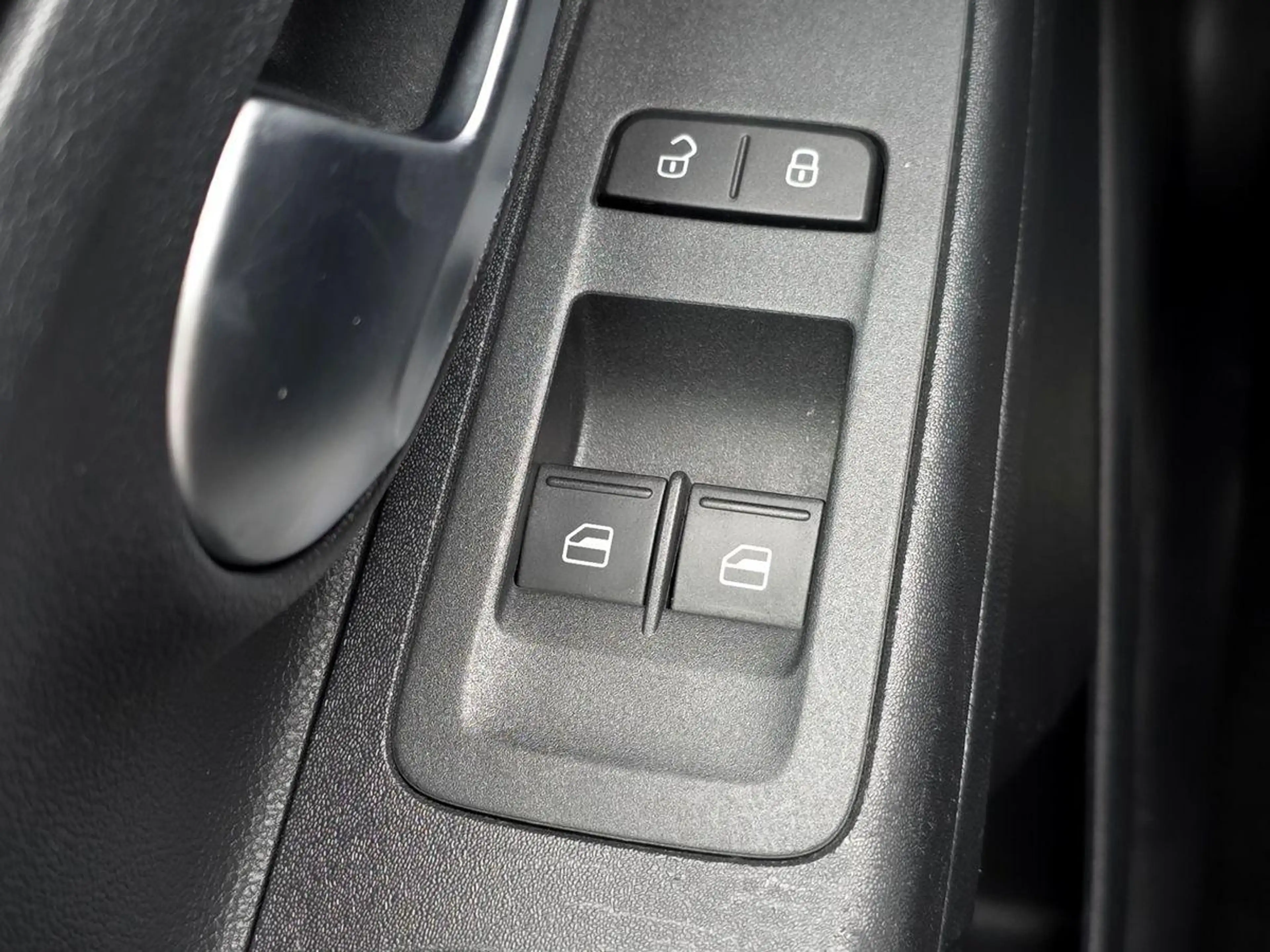 Volkswagen e-up! e-up! Style Plus CCS GRA R-KAM PDC 250km-Reichw — photo 11