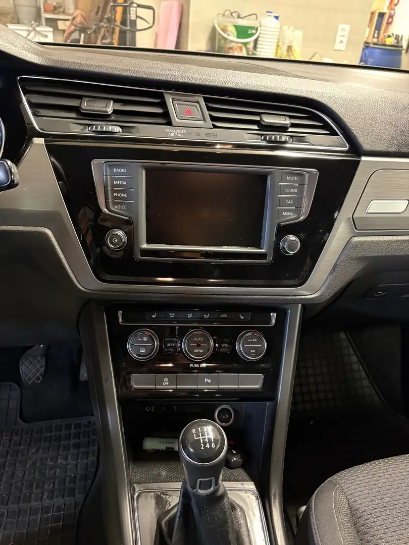 Volkswagen Touran Touran Comfortline 1,6 SCR TDI Comfortline Grau - 2