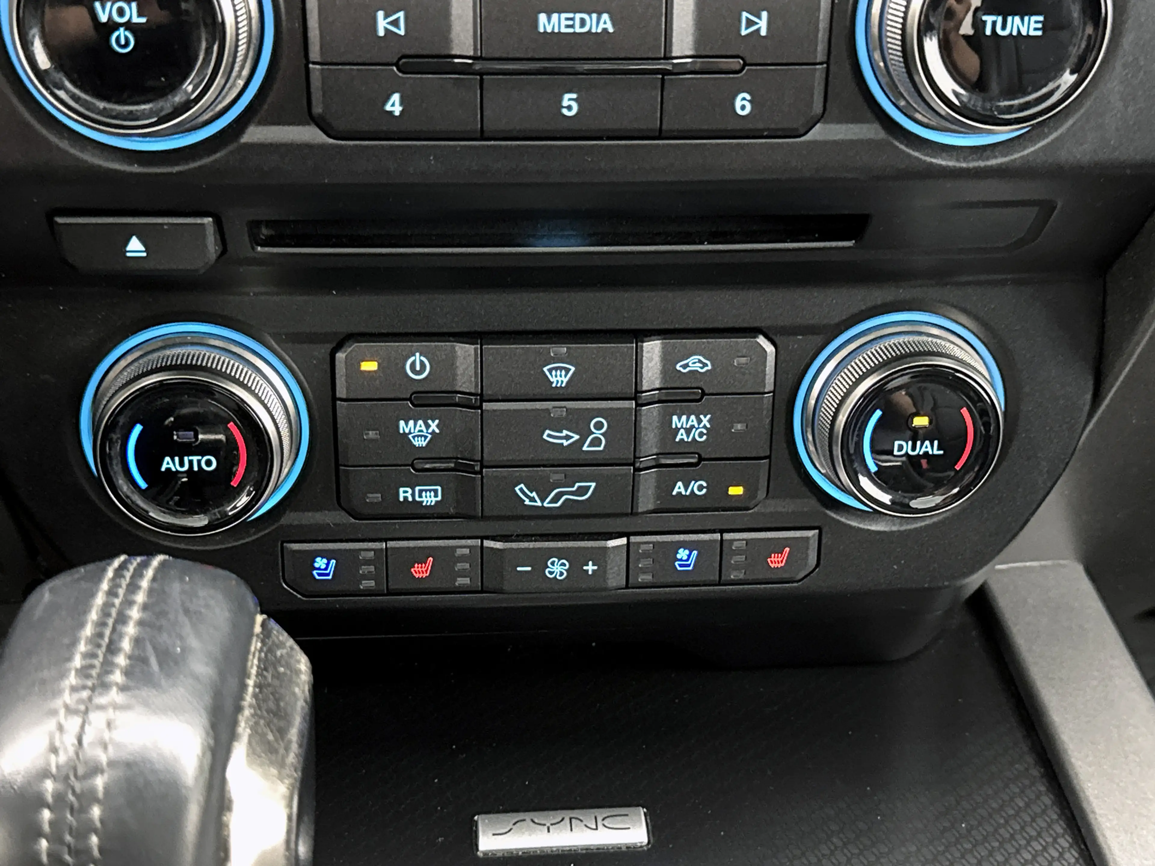 Ford F 150 USA 3.5 V6 Ecoboost SuperCrew Raptor Black Rhino w — photo 9