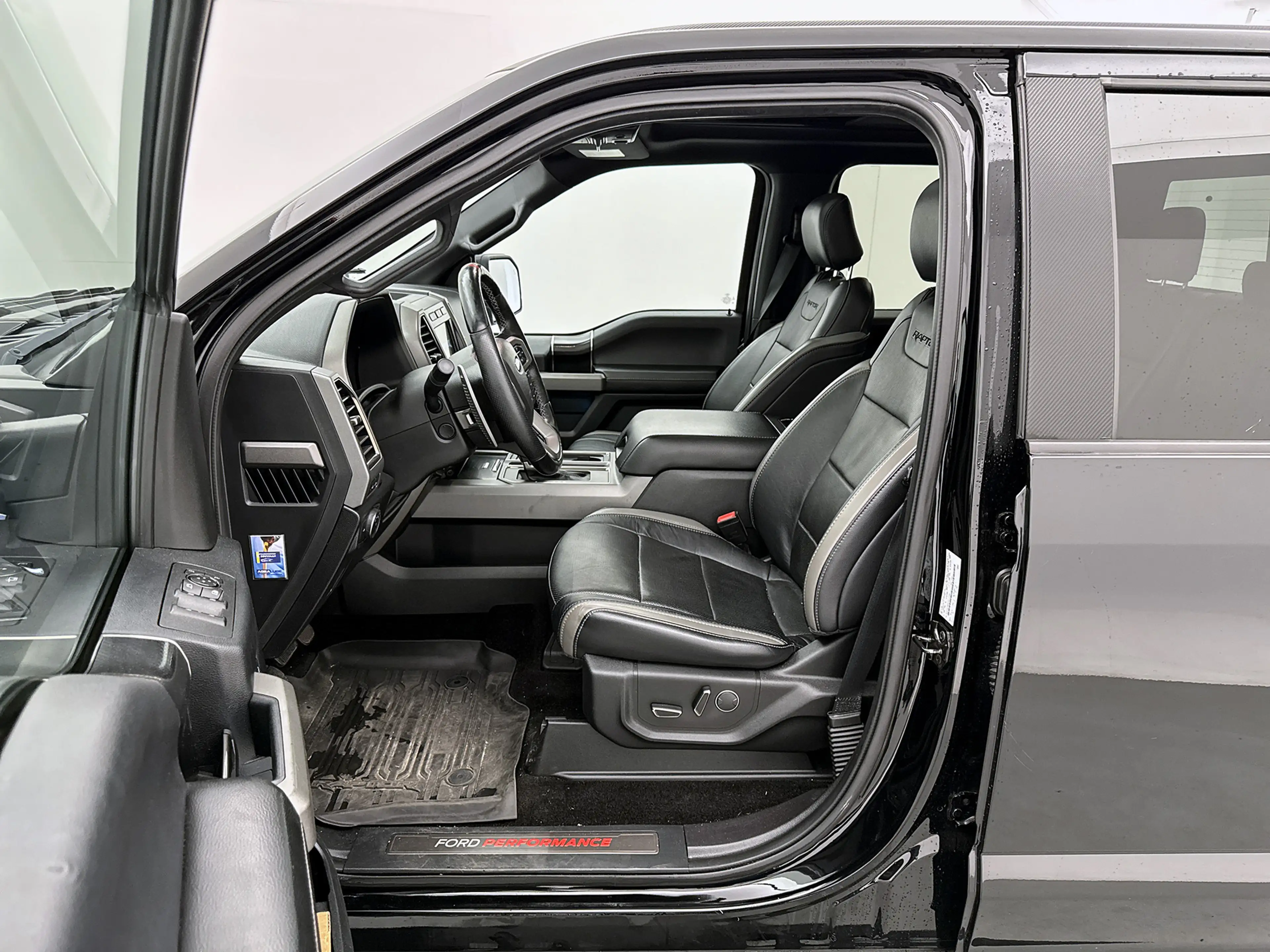 Ford F 150 USA 3.5 V6 Ecoboost SuperCrew Raptor Black Rhino w — photo 36