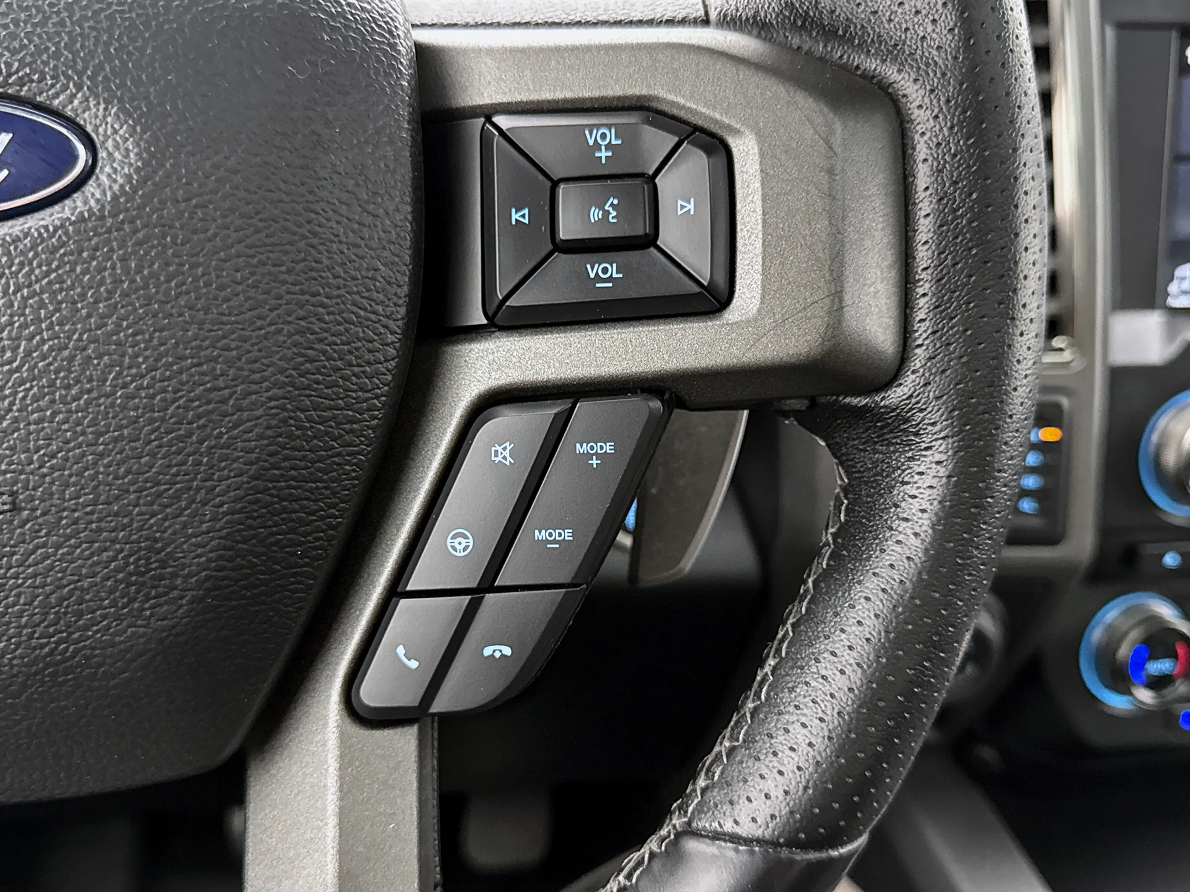 Ford F 150 USA 3.5 V6 Ecoboost SuperCrew Raptor Black Rhino w — photo 20