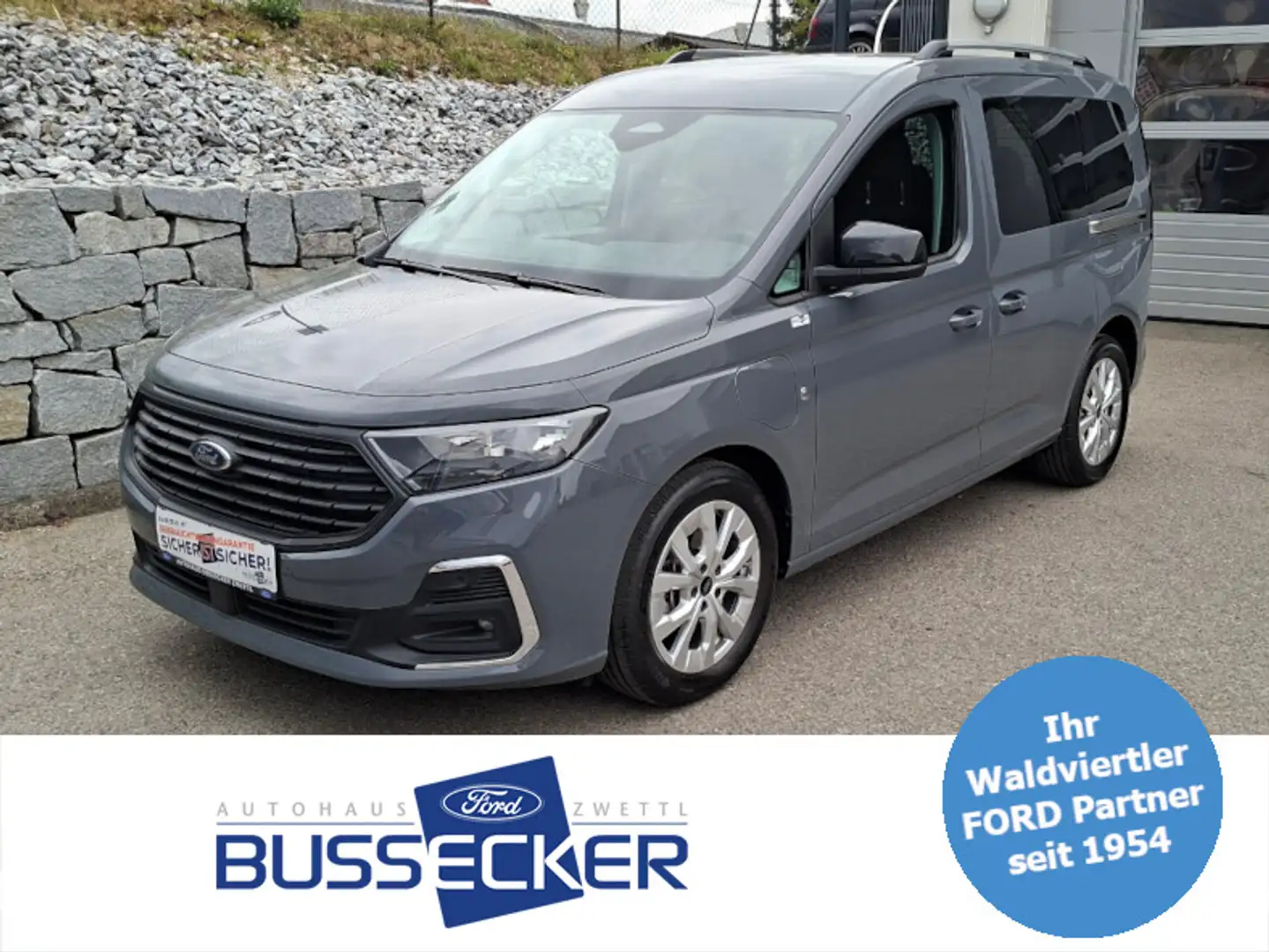 Ford Tourneo Connect 1,5 EcoBoost PHEV L1 Titanium Grau - 1
