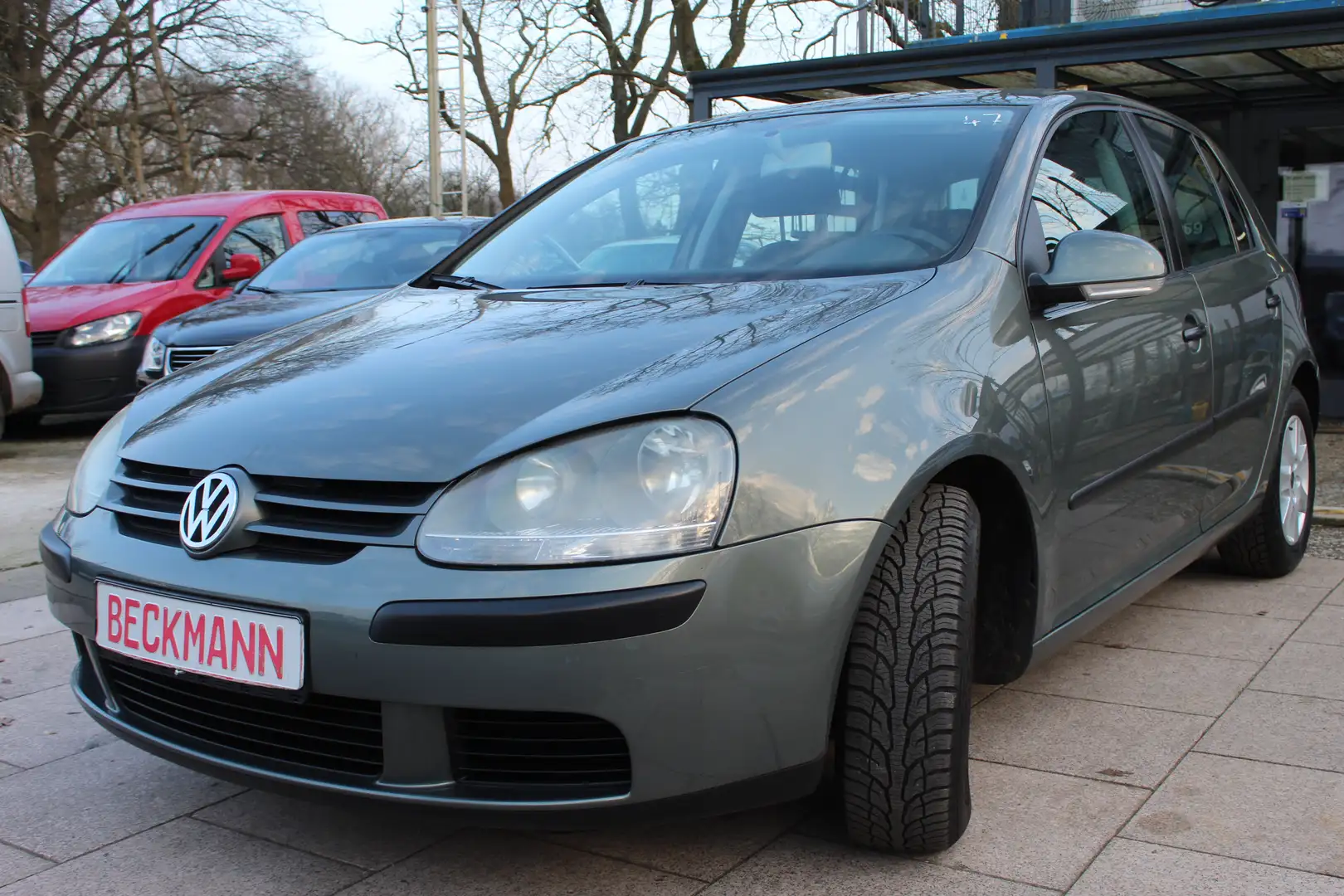 Volkswagen Golf Trendline Vert - 1