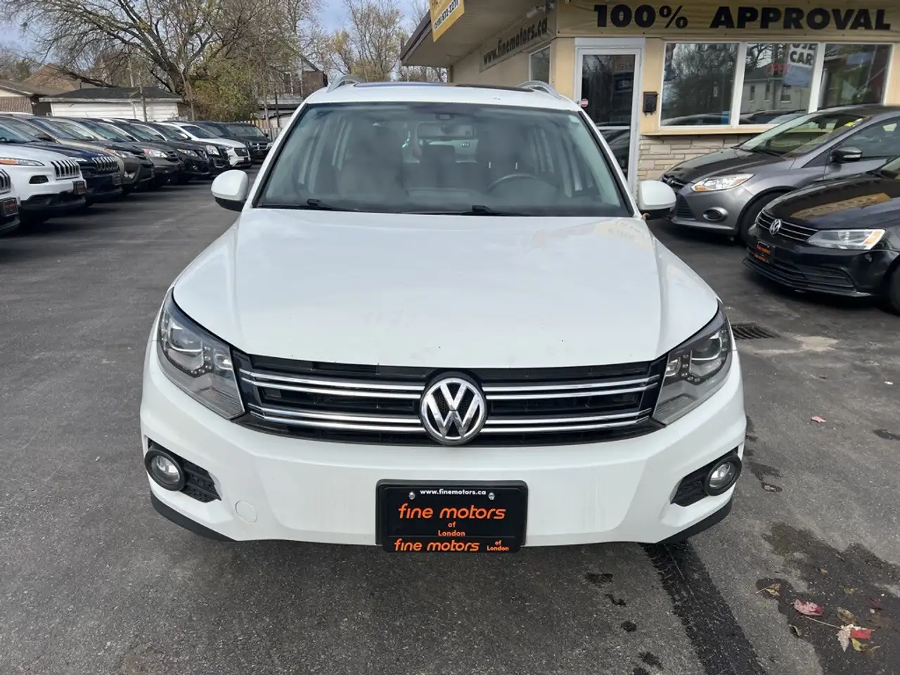 Volkswagen Tiguan снимка Volkswagen Tiguan