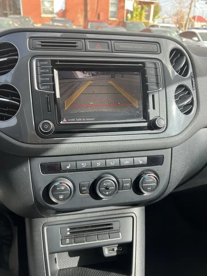 Volkswagen Tiguan снимка Volkswagen Tiguan