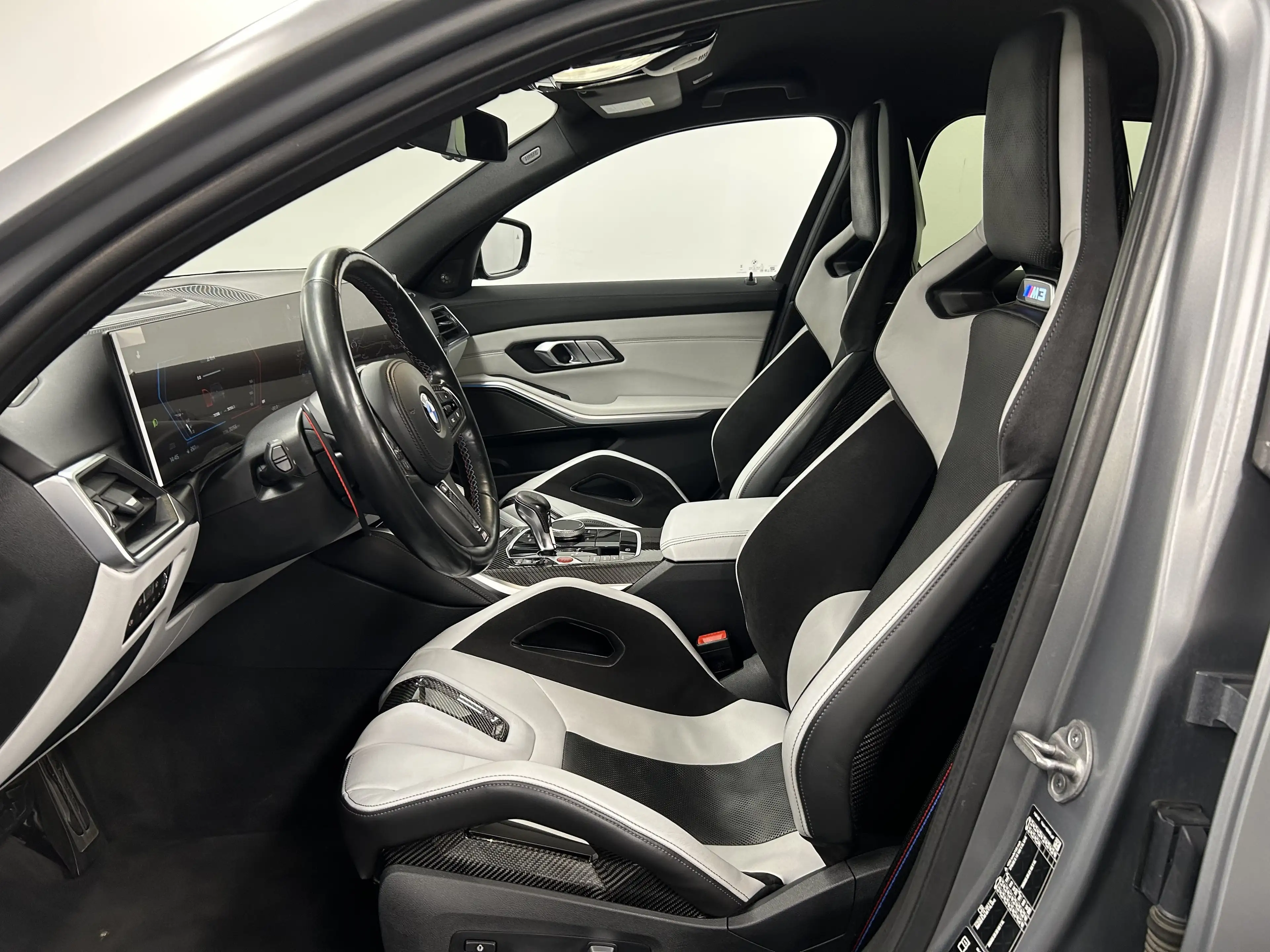 BMW M3 Competition M xDrive Touring — photo 4