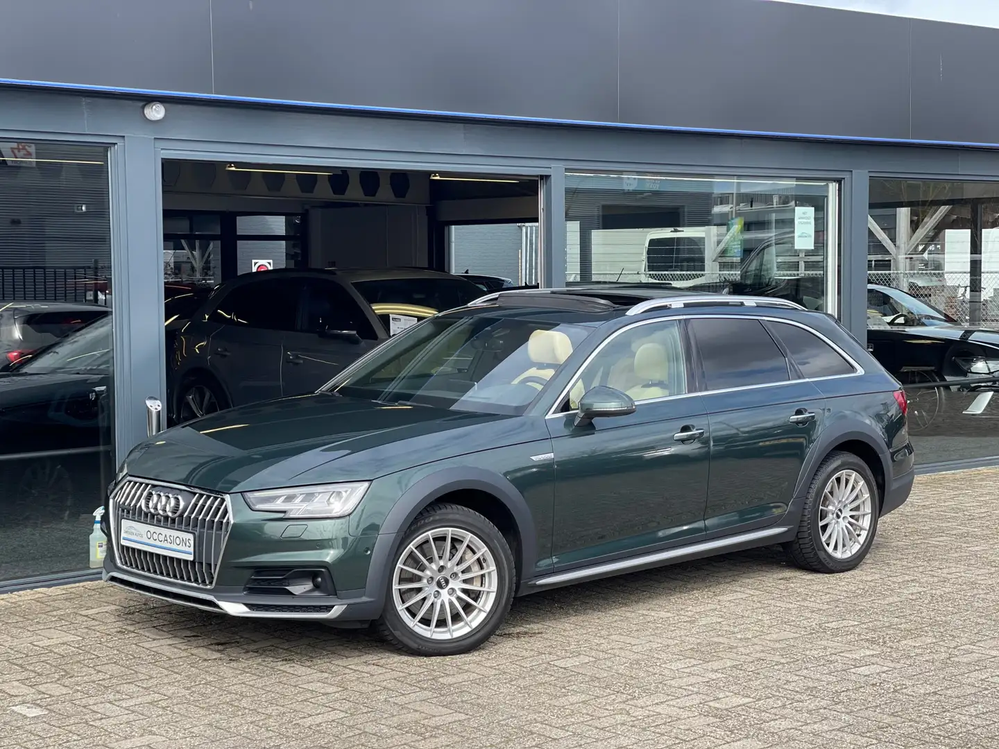 Audi A4 allroad quattro 3.0 TDI AUDI EXCLUSIVE PANO/MEMORY/TREKHAA Vert - 1