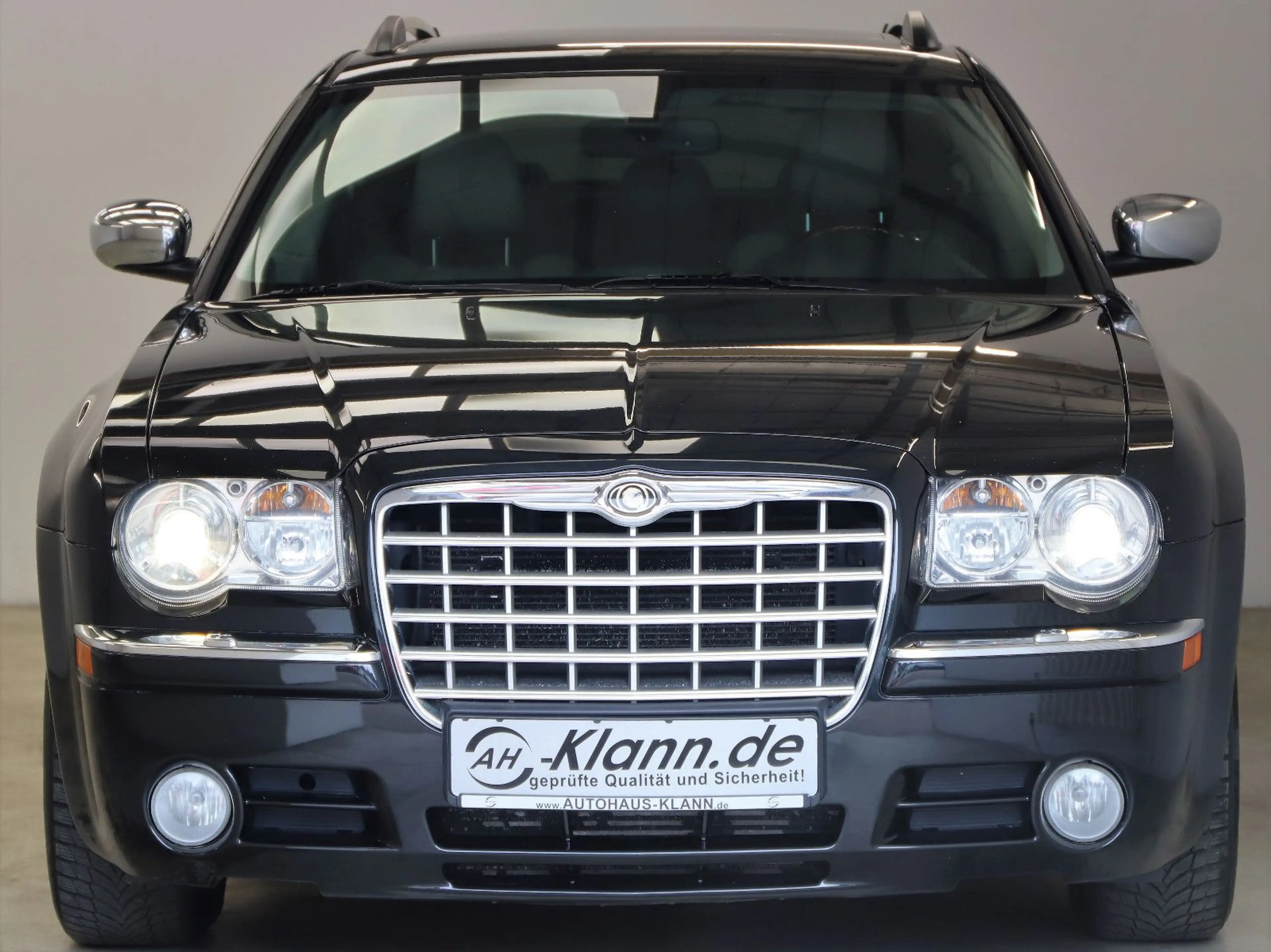 Chrysler 300C Touring 218 PS 3.0 CRD Schiebedach — photo 2