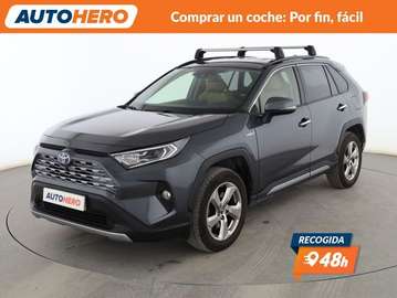 2.5 hybrid 4WD Luxury