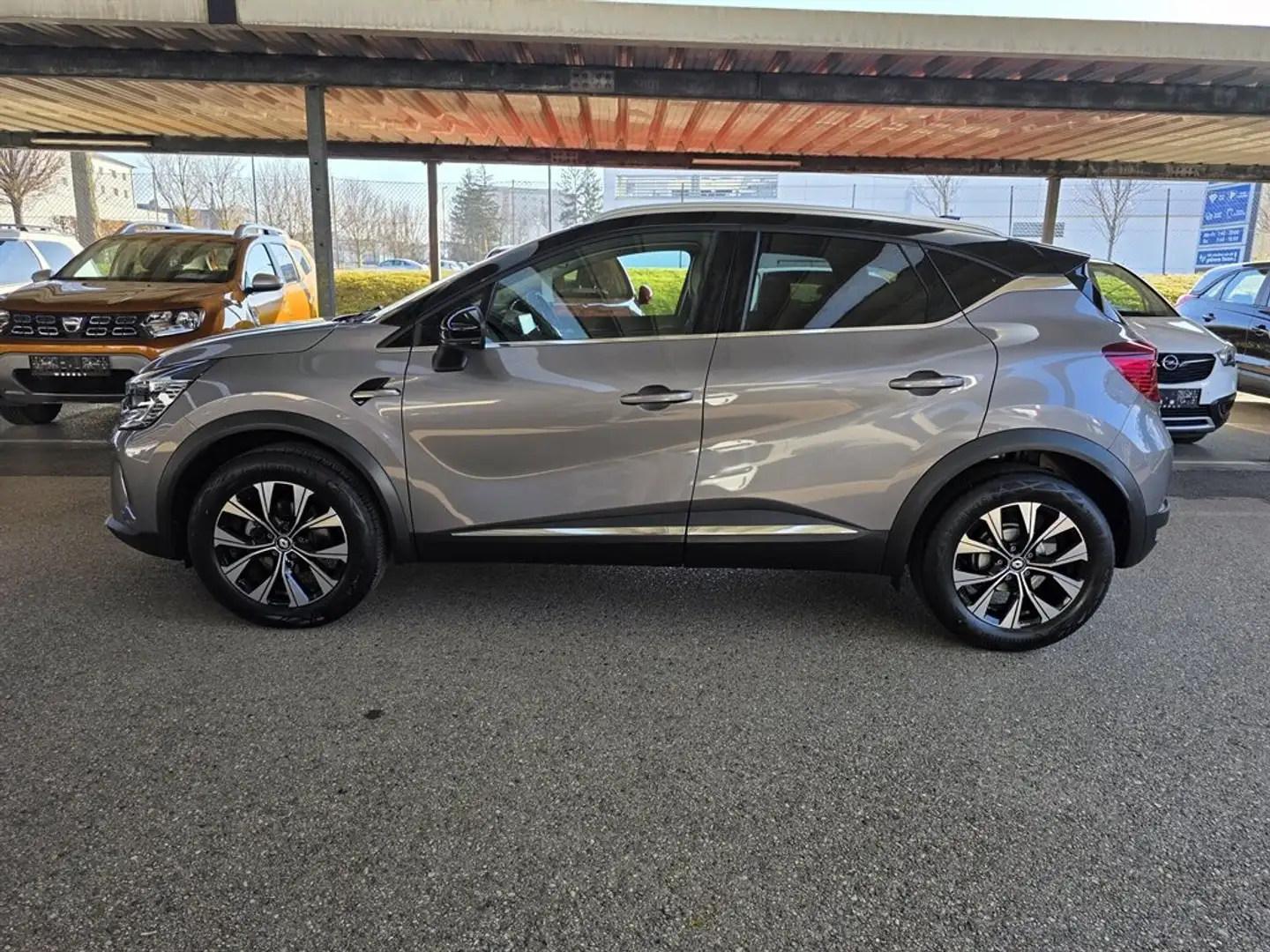 Renault Captur TCe 90 Techno Grau - 2