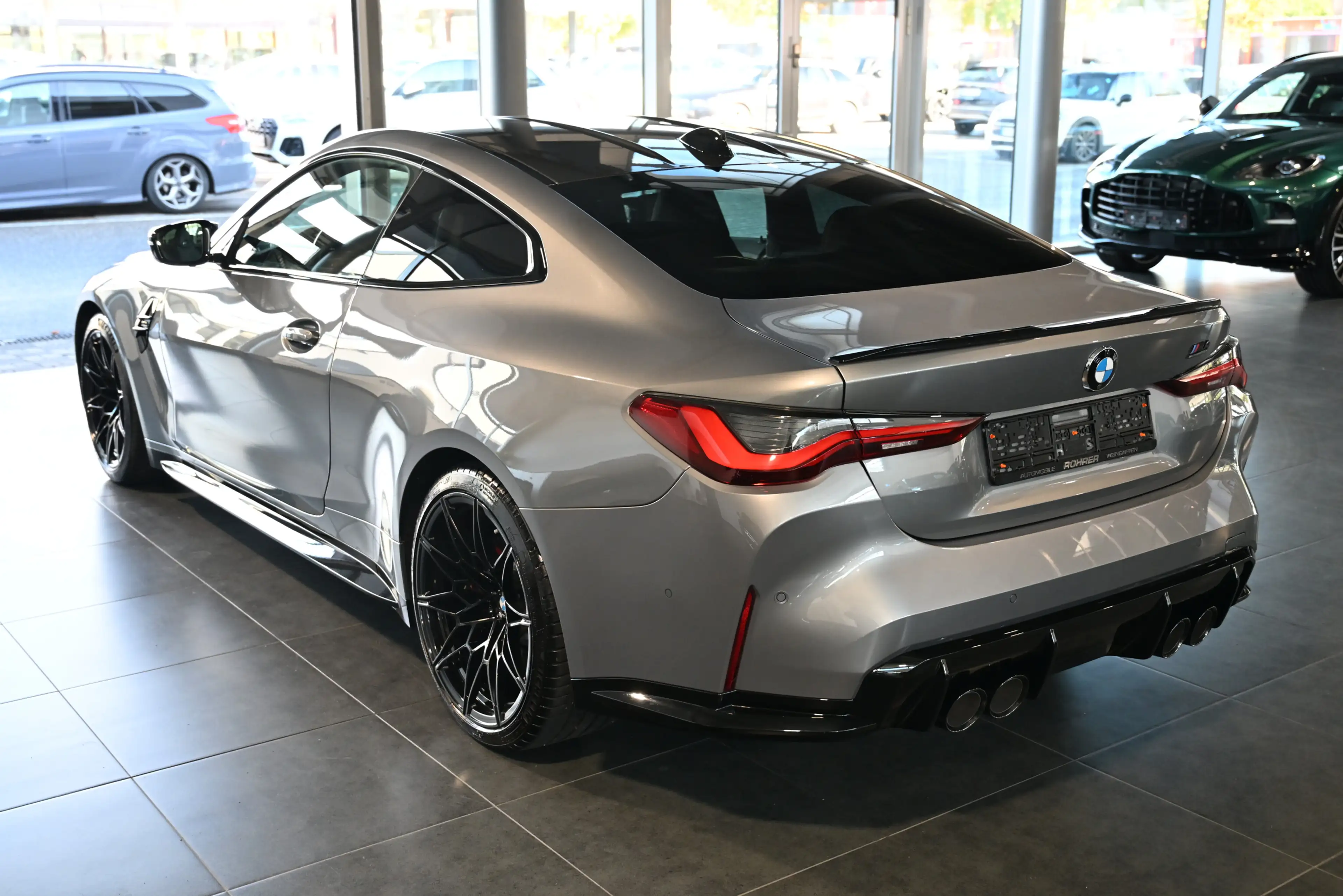 BMW M4 xDrive Competition 1Hand Carbon Laser HUD H&K — photo 10