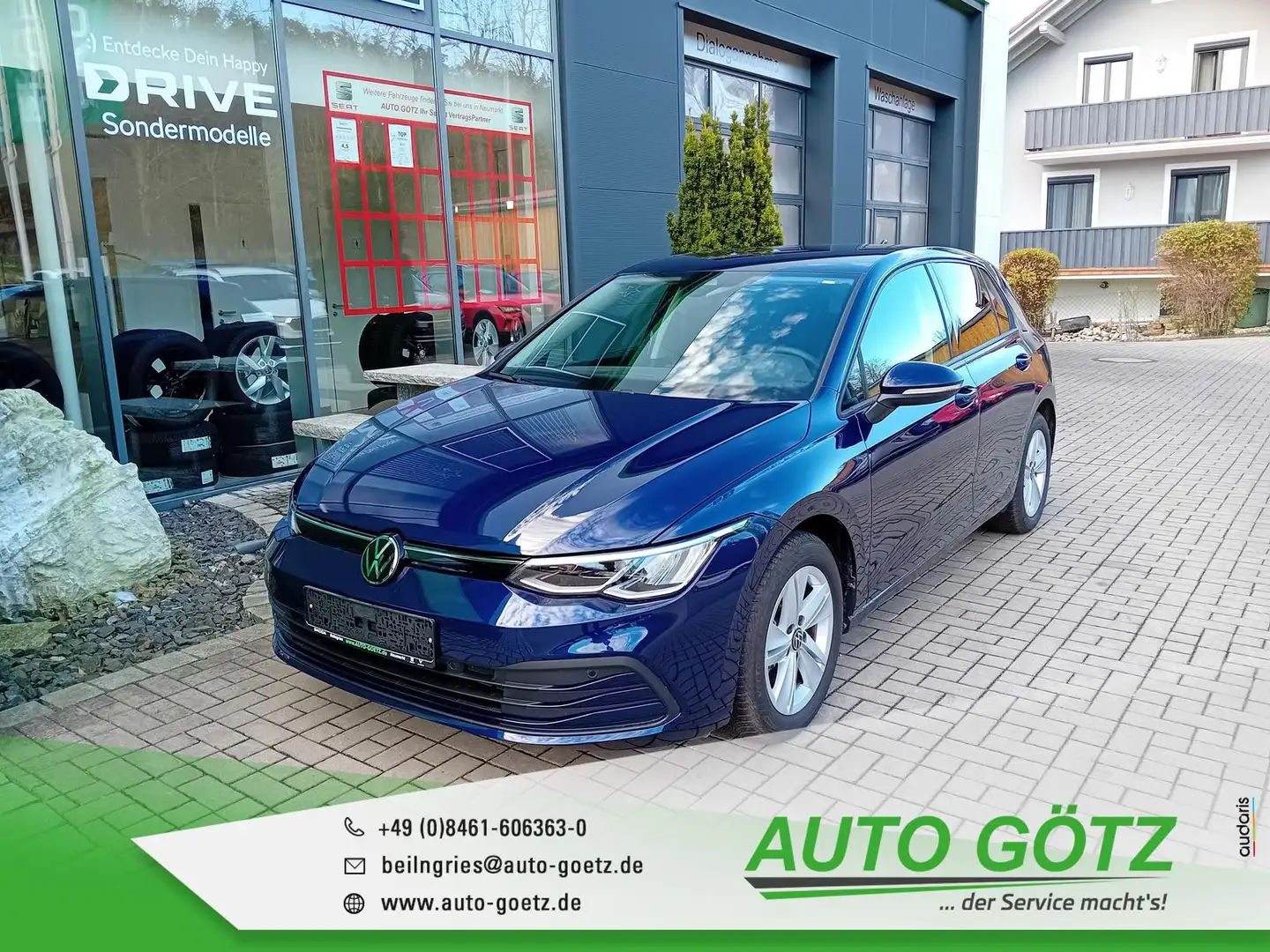Volkswagen Golf Life DSG Navi*DAB*VZE*LED*ACC*SmartLink*DigiCockpi Azul - 1