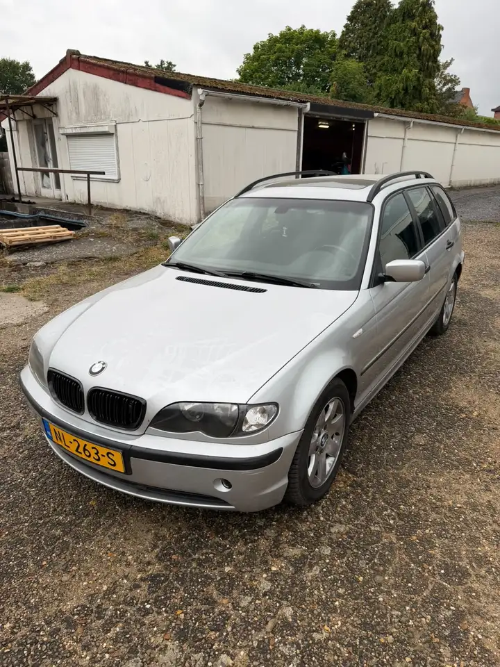 BMW 318