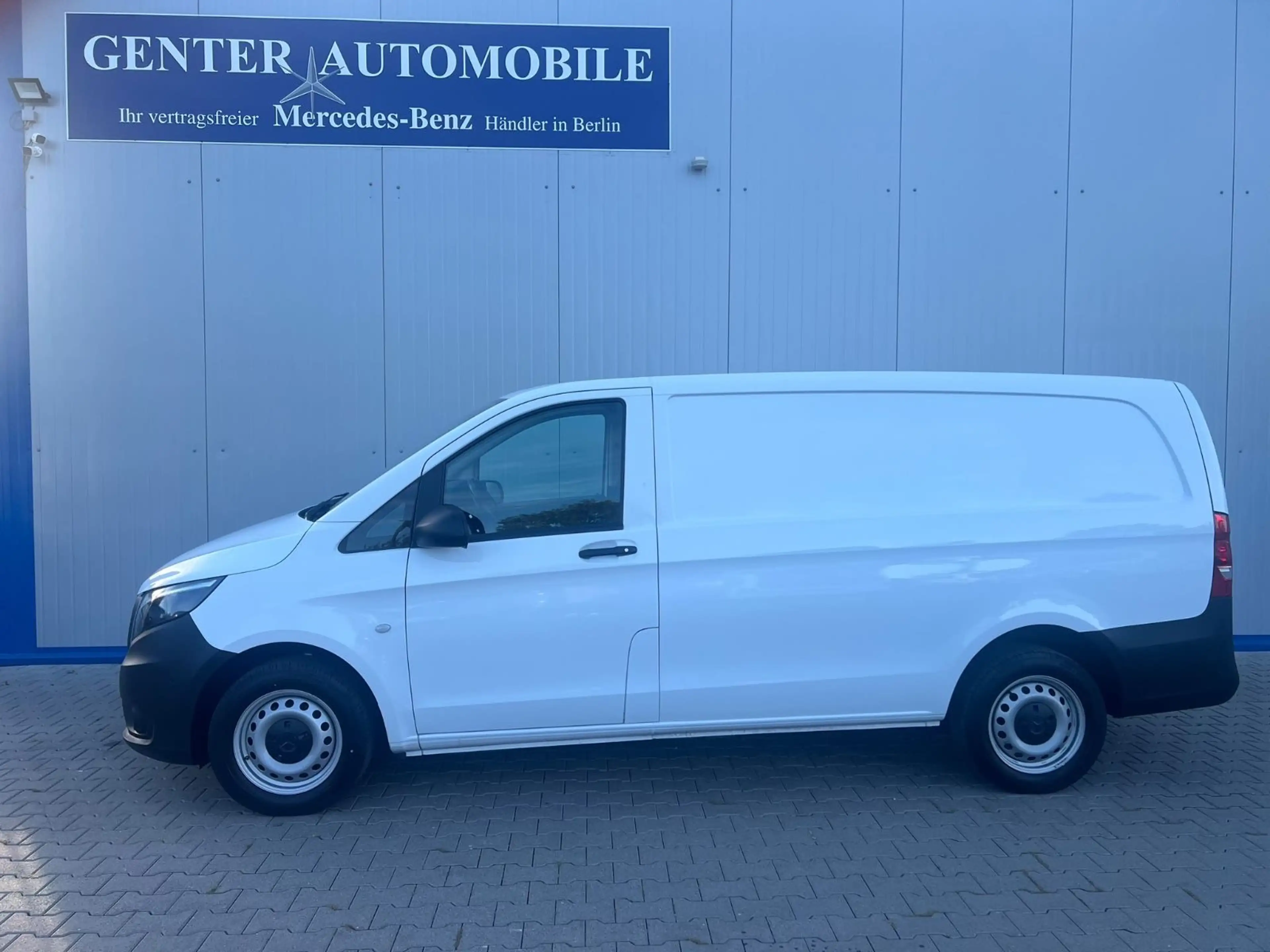 Mercedes-Benz Vito 114 LANG 6G KLIMA NAVI KAMERA TEMPOMAT AHK — photo 4