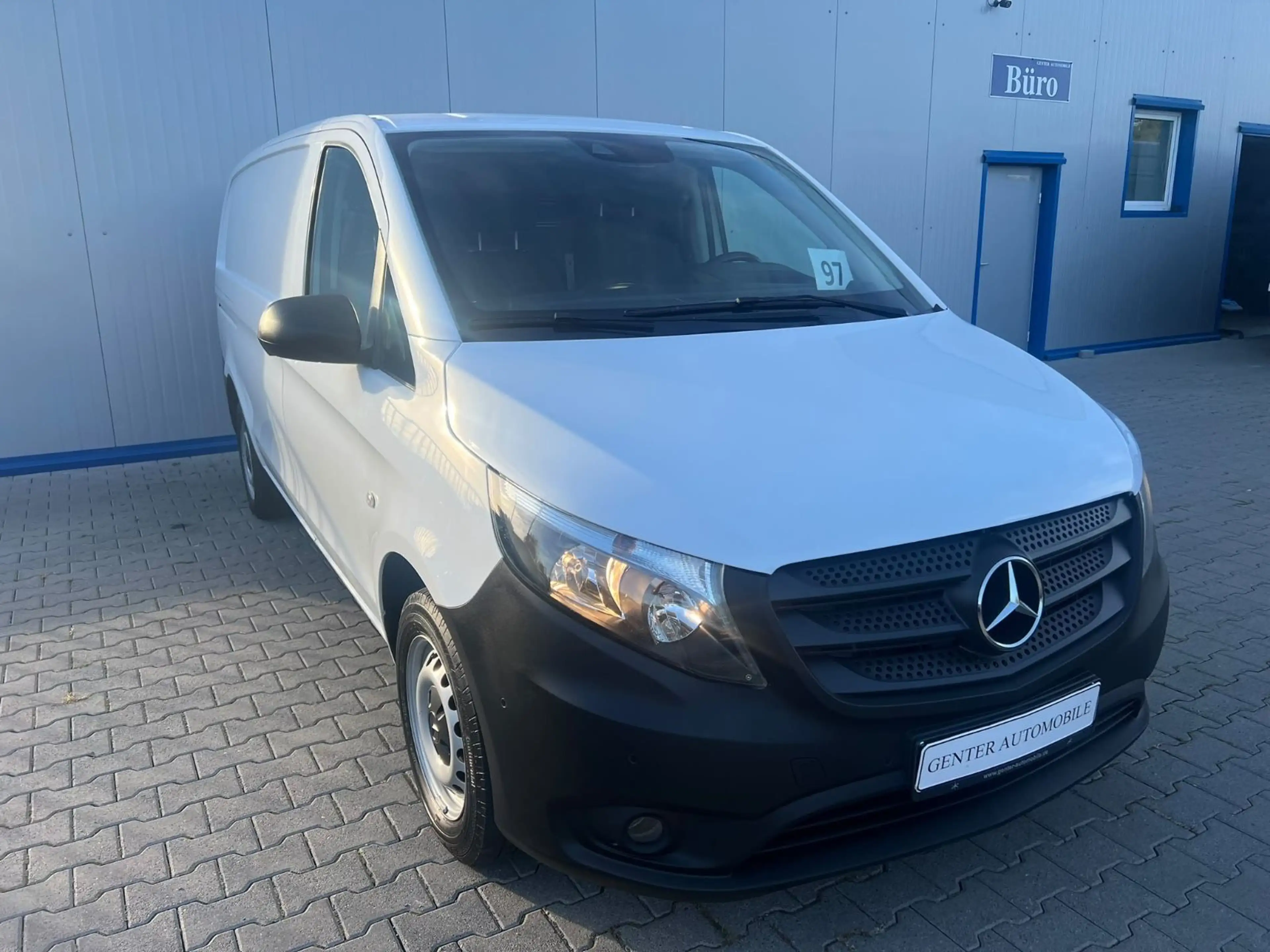 Mercedes-Benz Vito 114 LANG 6G KLIMA NAVI KAMERA TEMPOMAT AHK — photo 3