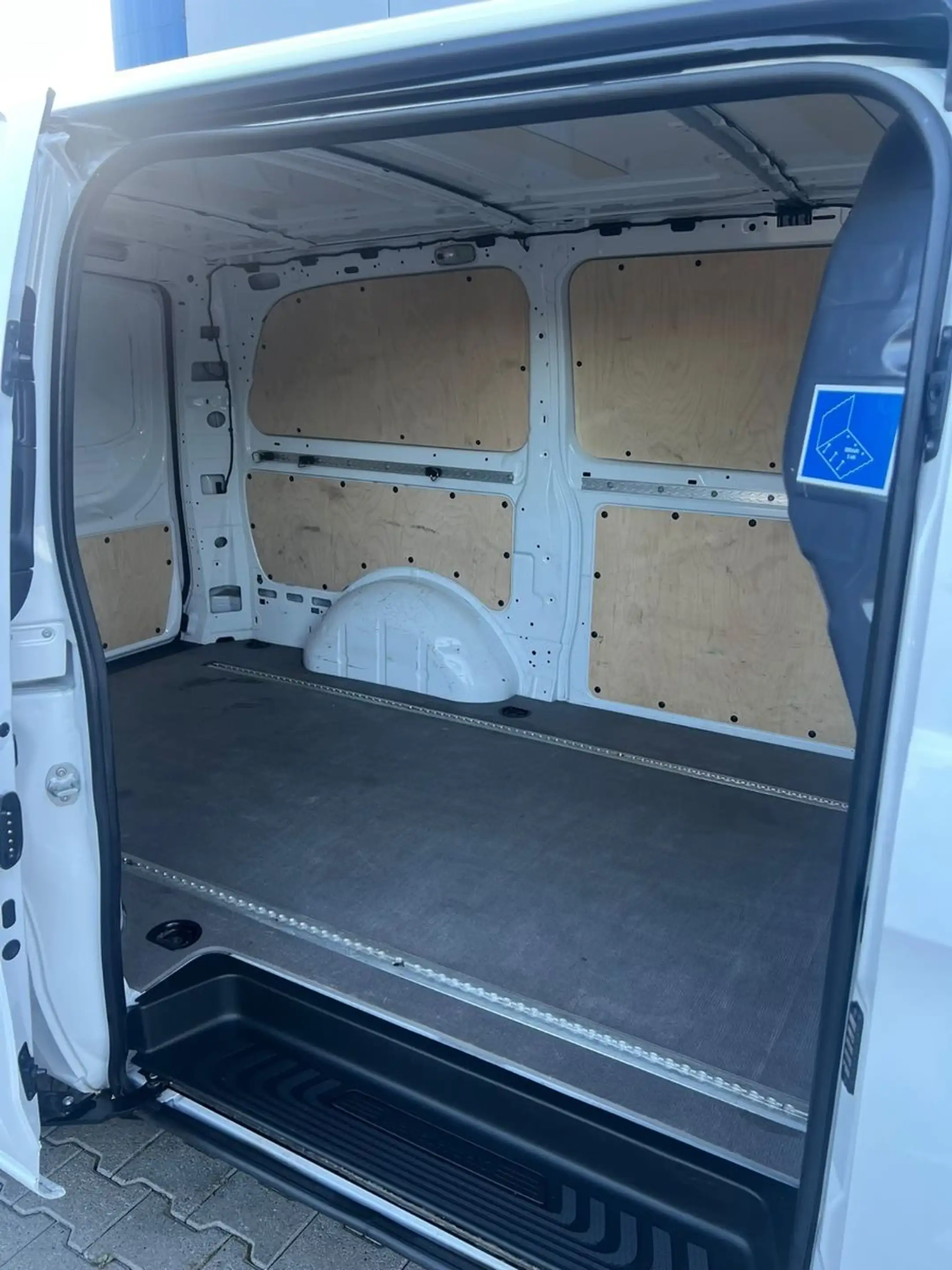 Mercedes-Benz Vito 114 LANG 6G KLIMA NAVI KAMERA TEMPOMAT AHK — photo 11