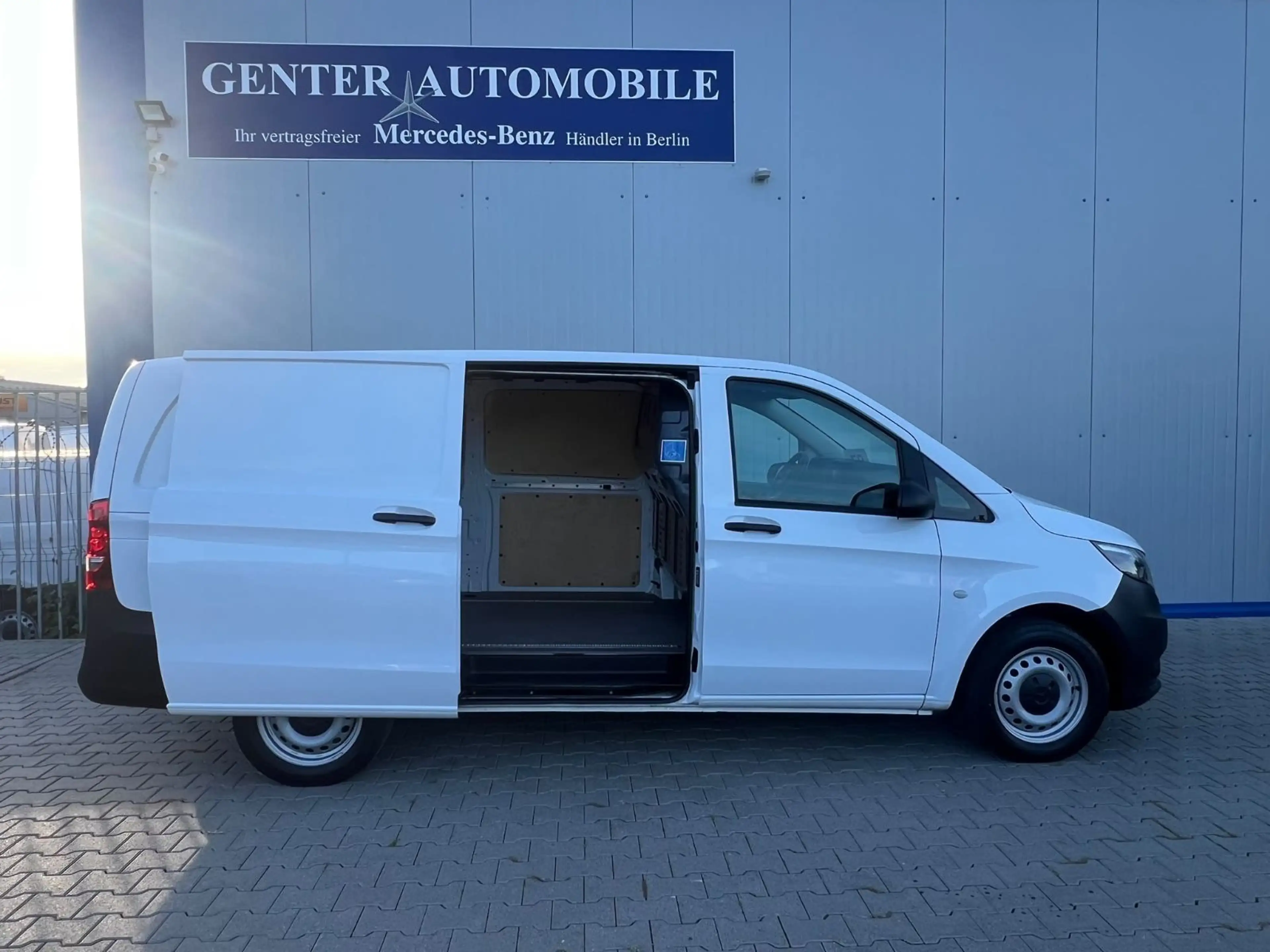 Mercedes-Benz Vito 114 LANG 6G KLIMA NAVI KAMERA TEMPOMAT AHK — photo 6