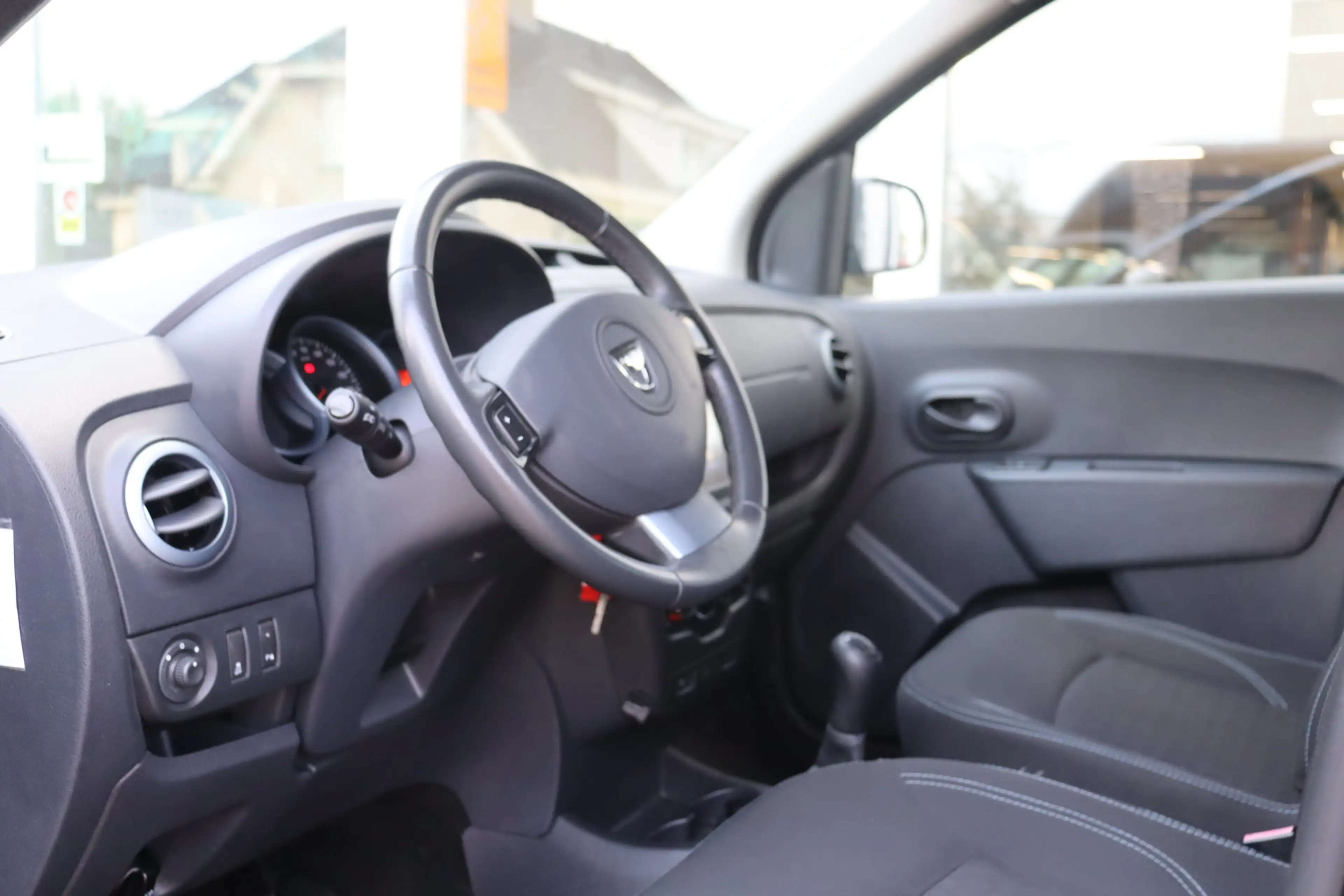 Dacia Dokker 1.2 TCe S&S Stepway, Airco, Cruise, Navi, PDC A, T — photo 9