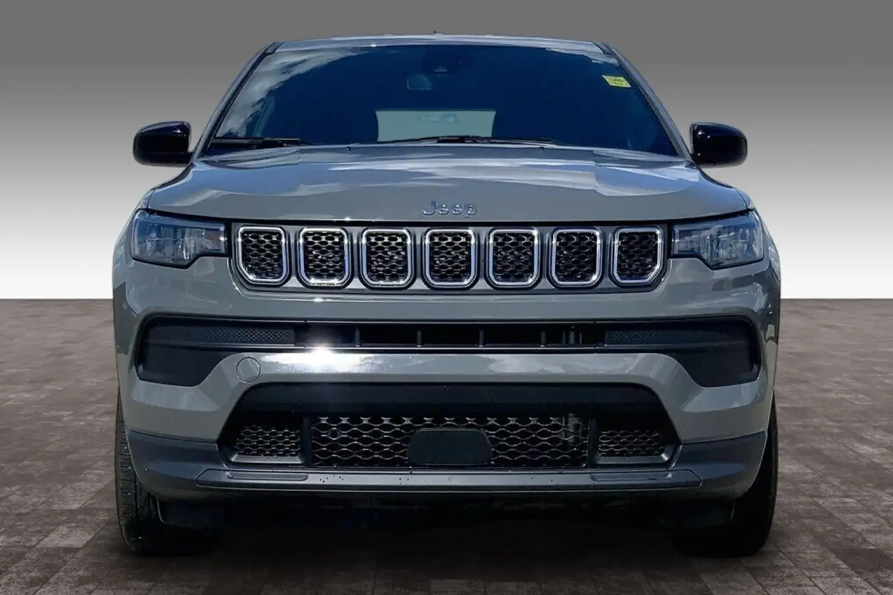Jeep Compass photo Jeep Compass