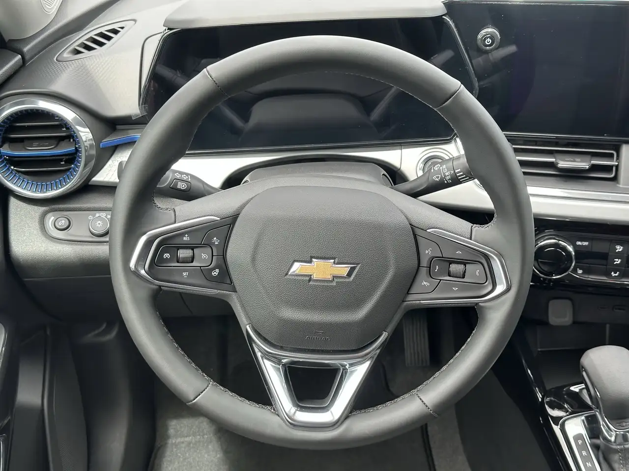 Chevrolet Trax снимка Chevrolet Trax