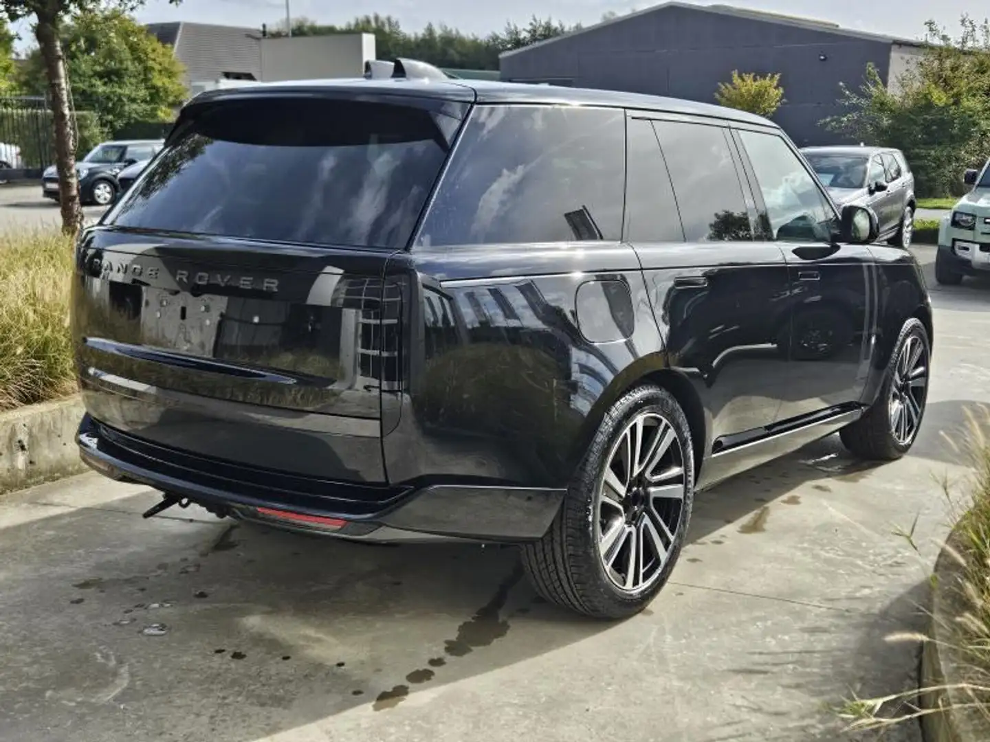 Land Rover Range Rover SWB P550e HSE AWD Auto. 25MY Noir - 2