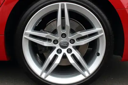 Annonce voiture d'occasion Audi A5 - CARADIZE