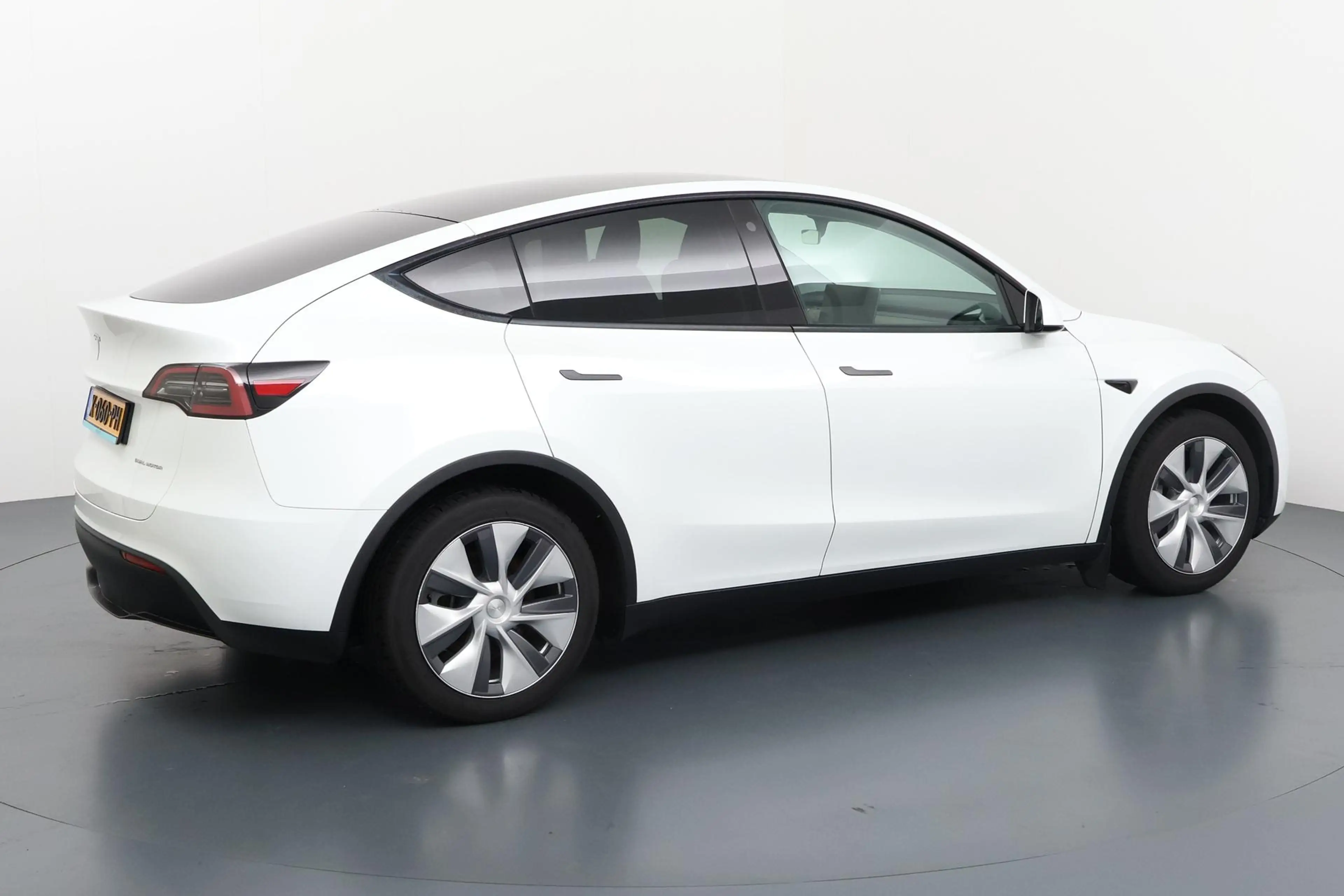 Tesla Model Y Long Range AWD 75 kWh - Krachtige Long Range met V — photo 25