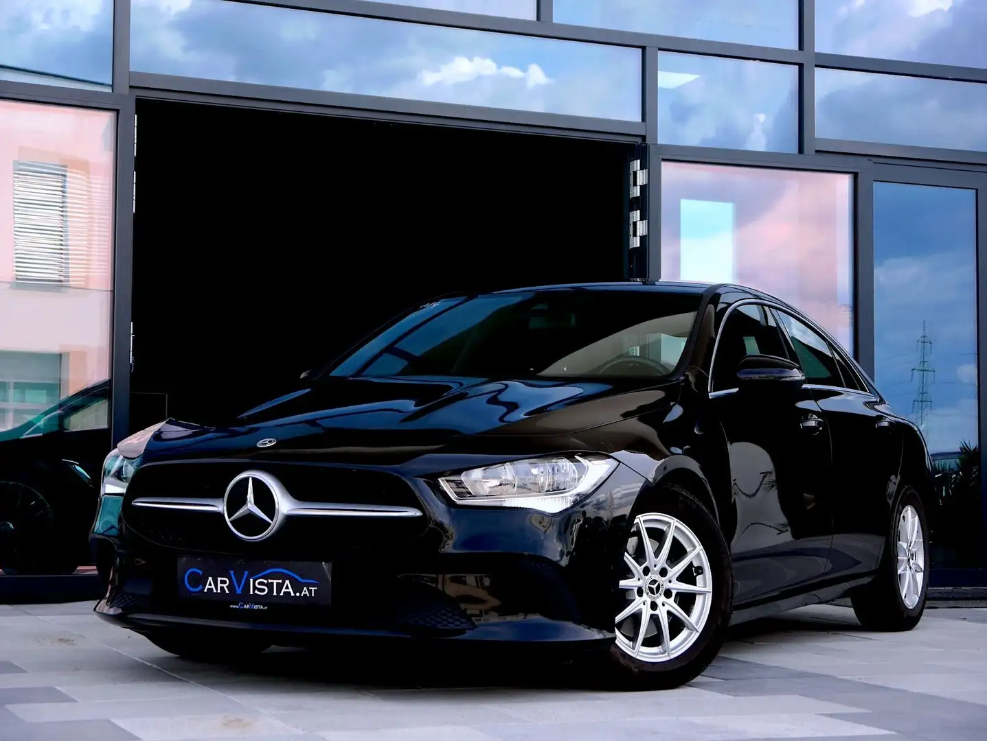 Mercedes-Benz CLA 200 d Aut. Navigation & Rückfahrkamera Schwarz - 2