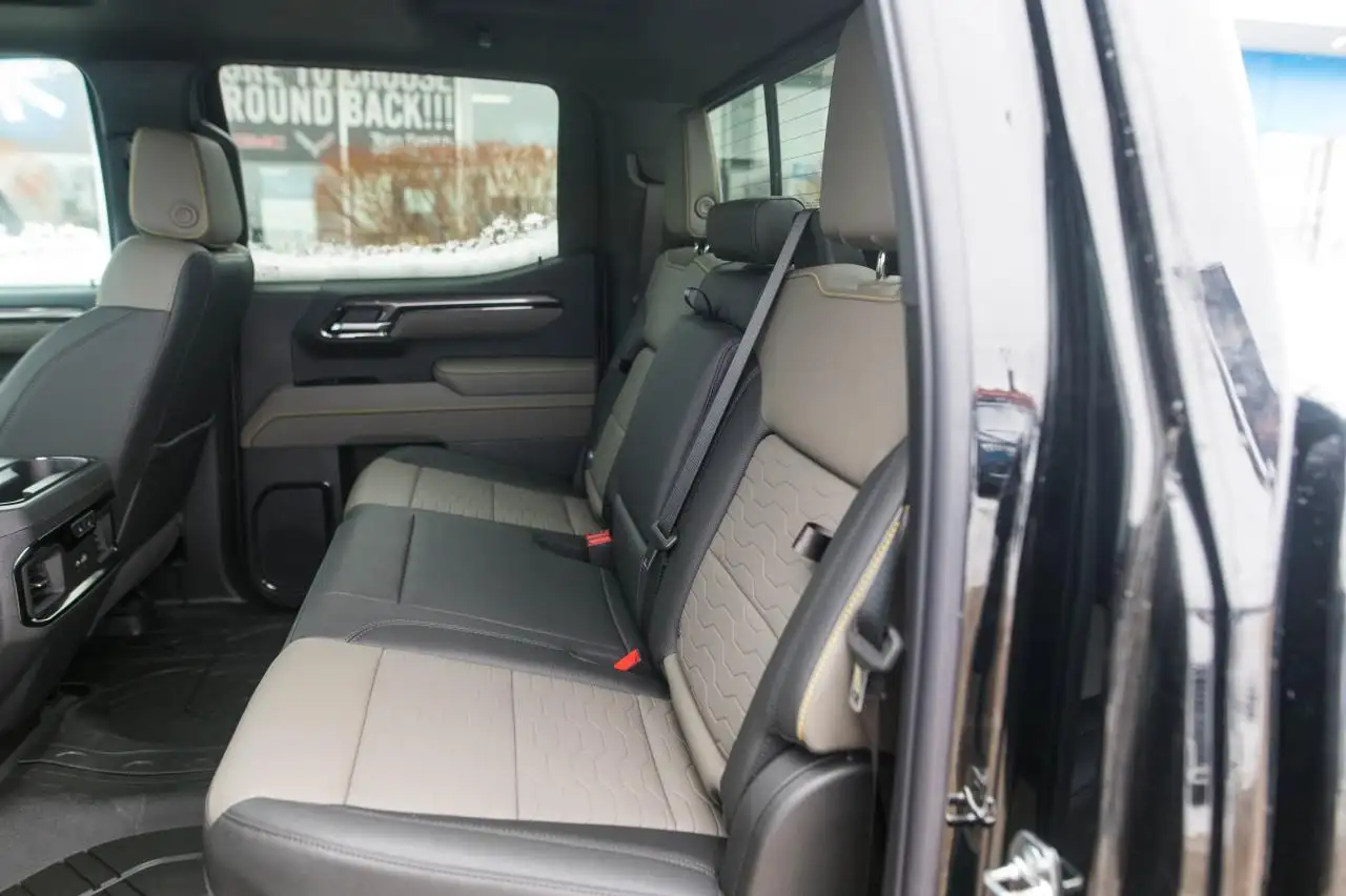 Chevrolet Silverado 1500 снимка Chevrolet Silverado 1500