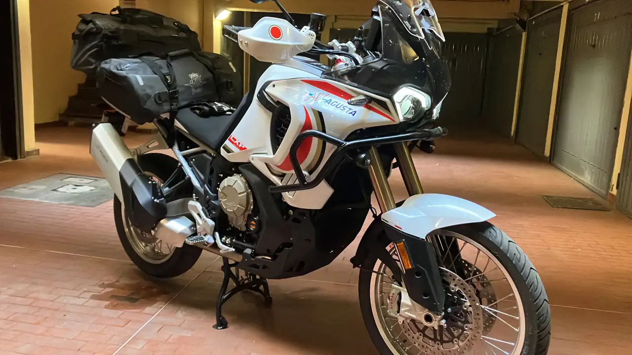 MV Agusta Turismo Veloce 800