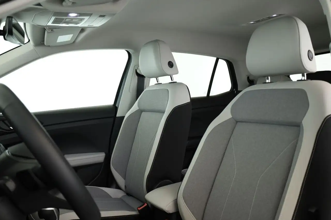Volkswagen T-Cross 1.0 TSI DSG Style IQ Nav App ACC Kam 18", миниатюра 13