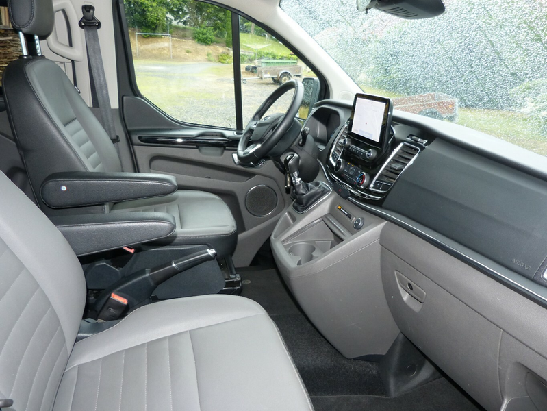 Ford Tourneo Custom 320 L2 Titanium X[MOTOR NEU/CAMPER] — photo 7