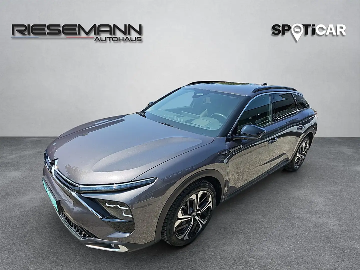 Citroen C5 X Shine Pack Hybrid 225 e-EAT8 Grau - 1