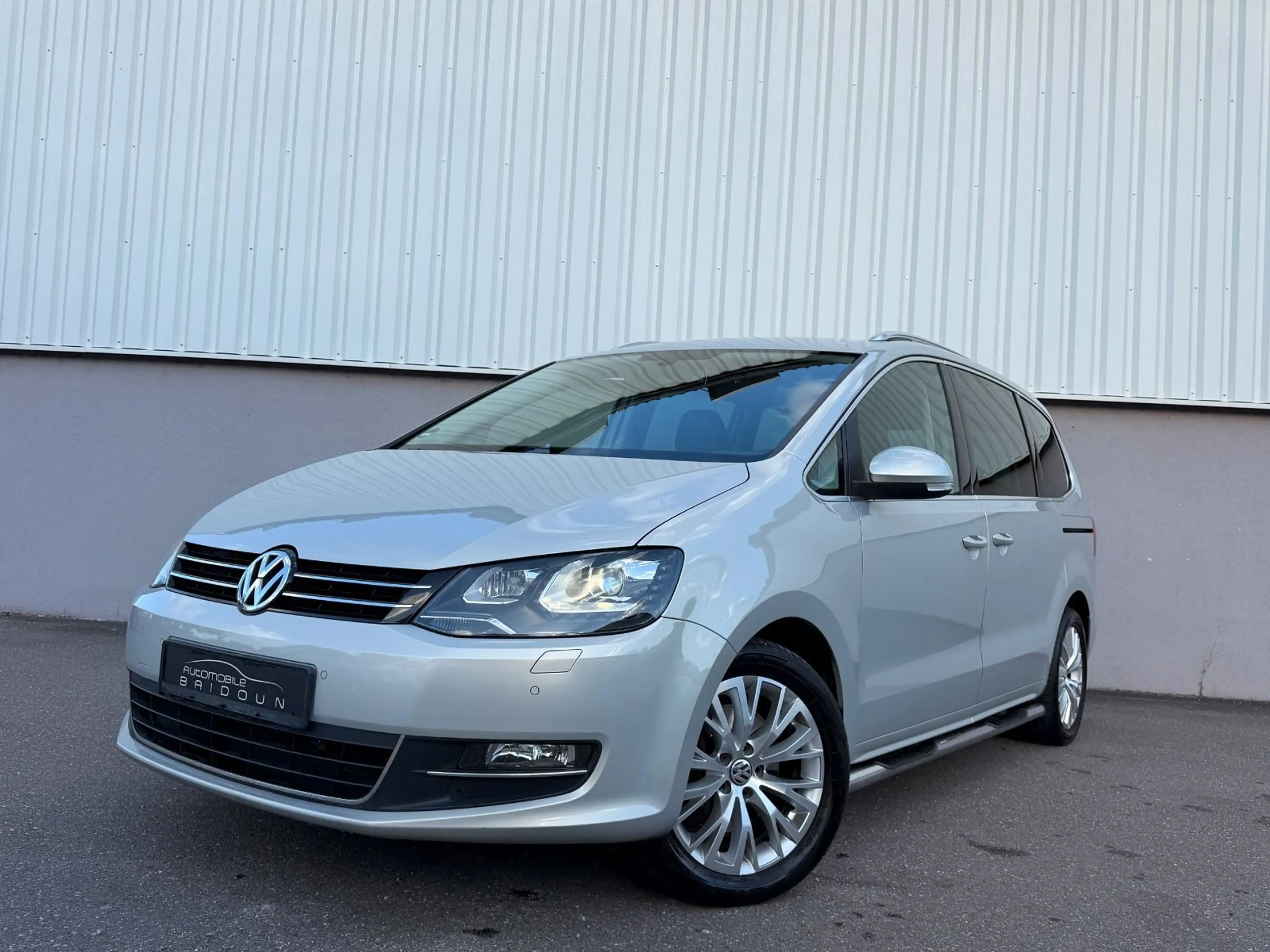 Volkswagen Sharan Highline BMT DSG Navi Leder Kamera — photo 3