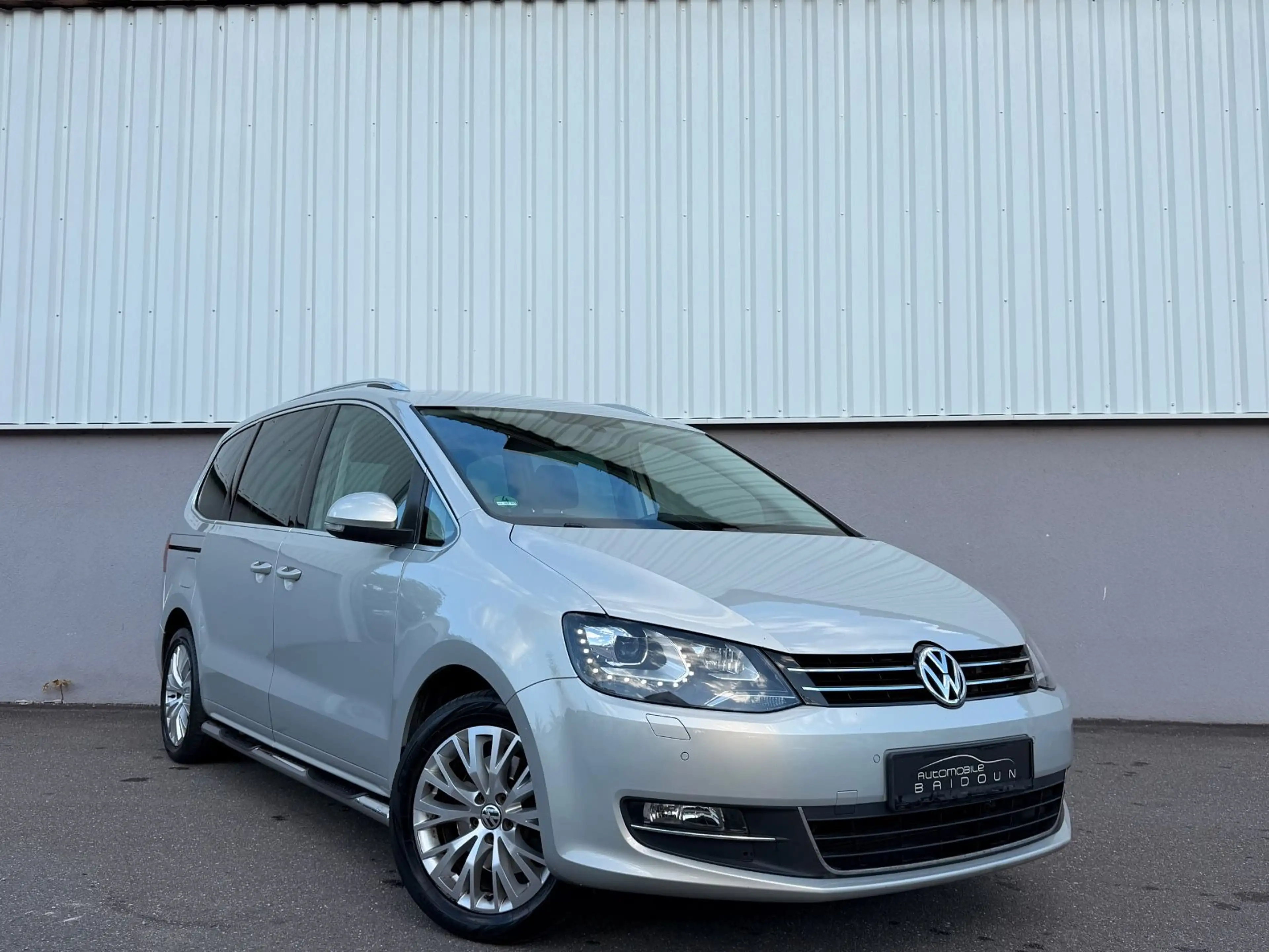 Volkswagen Sharan Highline BMT DSG Navi Leder Kamera — photo 4