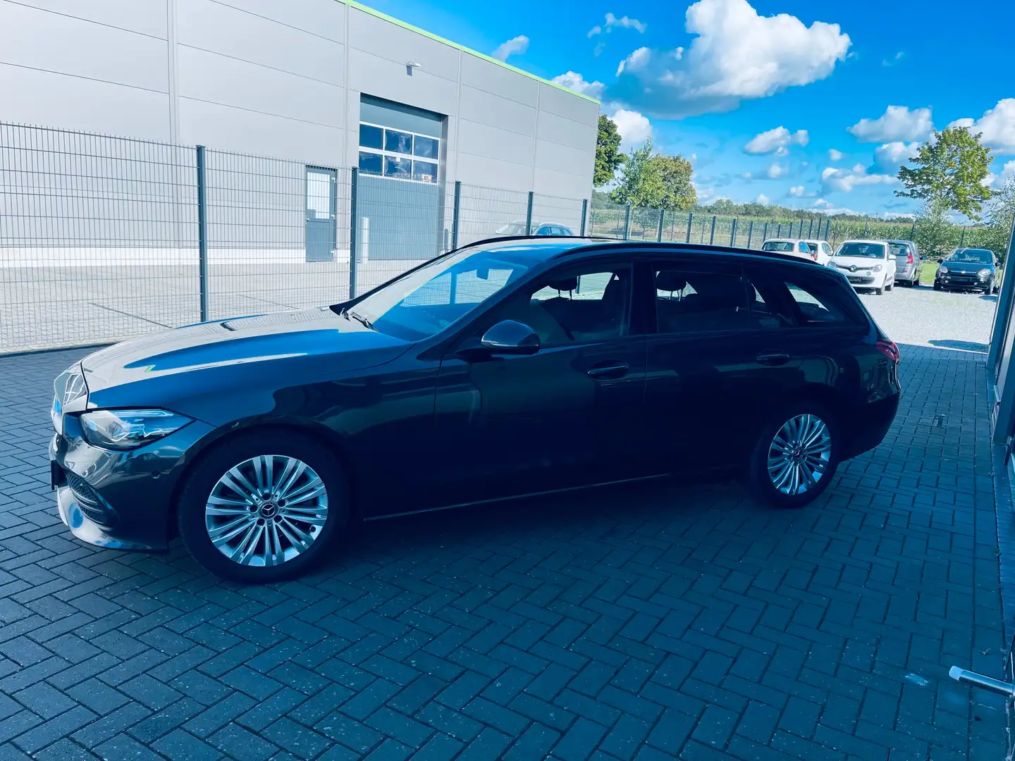 Mercedes-Benz C 200 C 200 T Diesel Hybrid Schwarz - 2