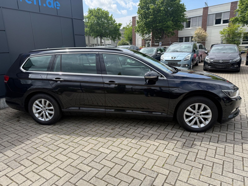 Volkswagen Passat Variant Comfortline 2.0 *Navi — photo 4