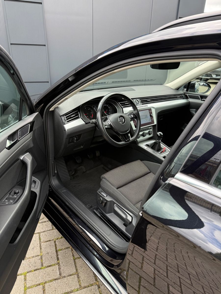 Volkswagen Passat Variant Comfortline 2.0 *Navi — photo 10