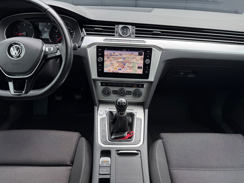 Volkswagen Passat Variant Comfortline 2.0 *Navi — photo 15