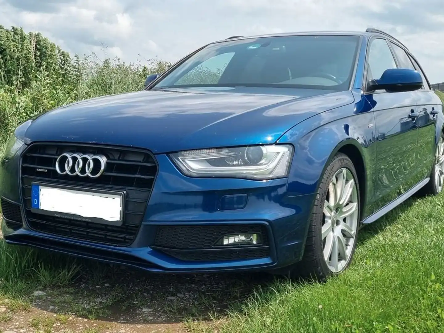 Audi A4 A4 Avant 3.0 TDI DPF quattro S tronic S line Sport Blau - 2