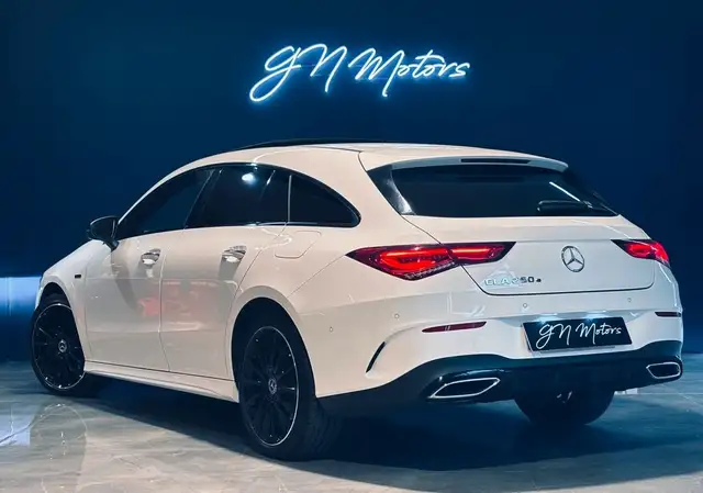Mercedes-Benz Cla view 2