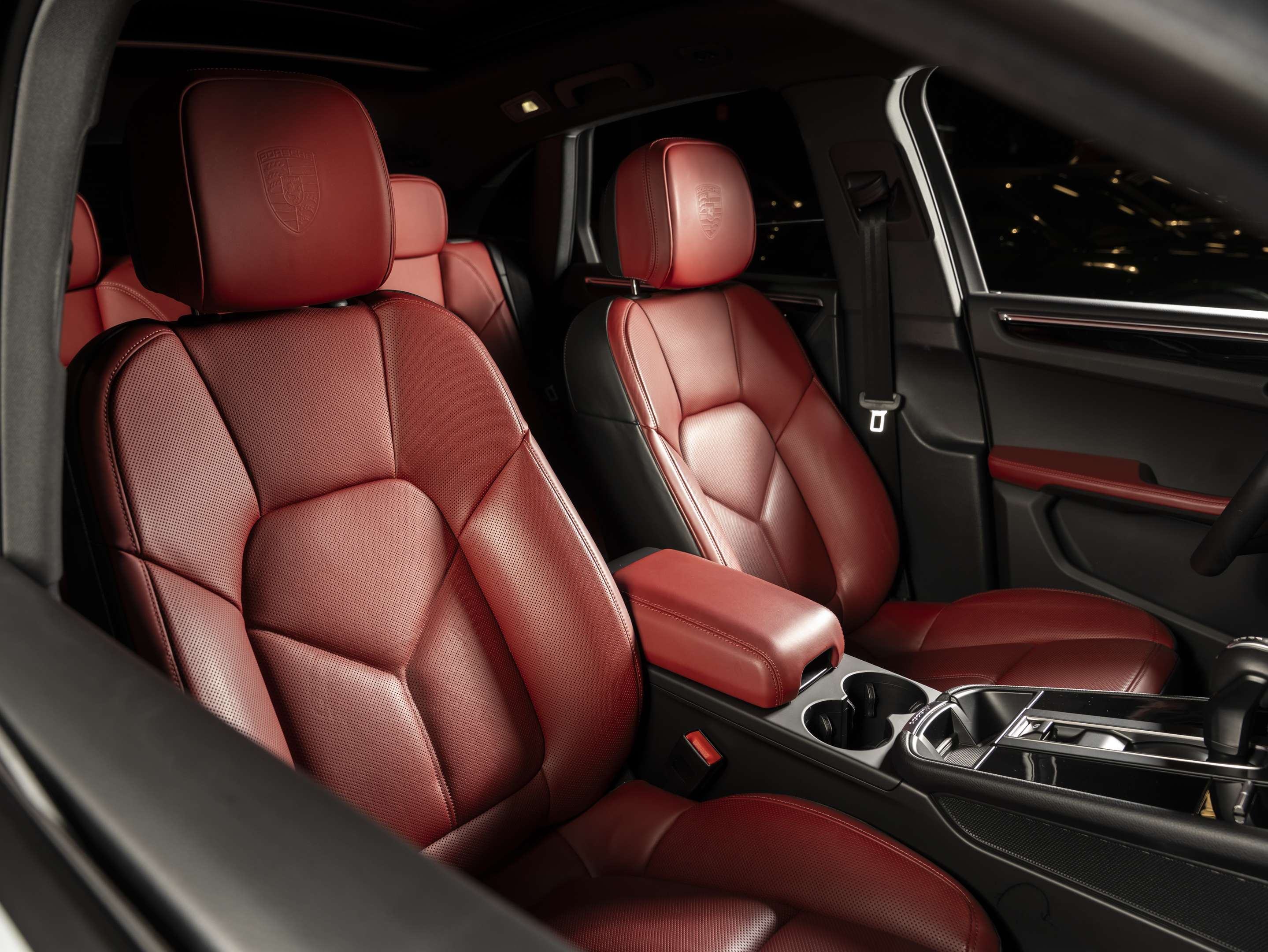2025 Porsche Macan 2025 Macan - Certifié Porsche Approved alt 5