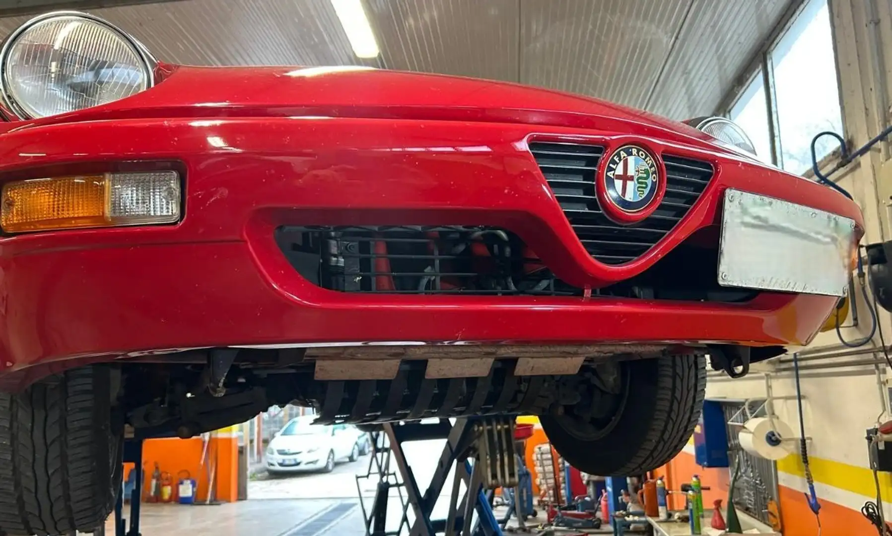 Alfa Romeo Spider Spider 2.0 my90 Rojo - 2