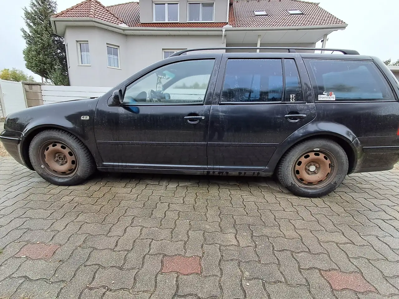 Volkswagen Golf Variant Trendline TDI, foto 1