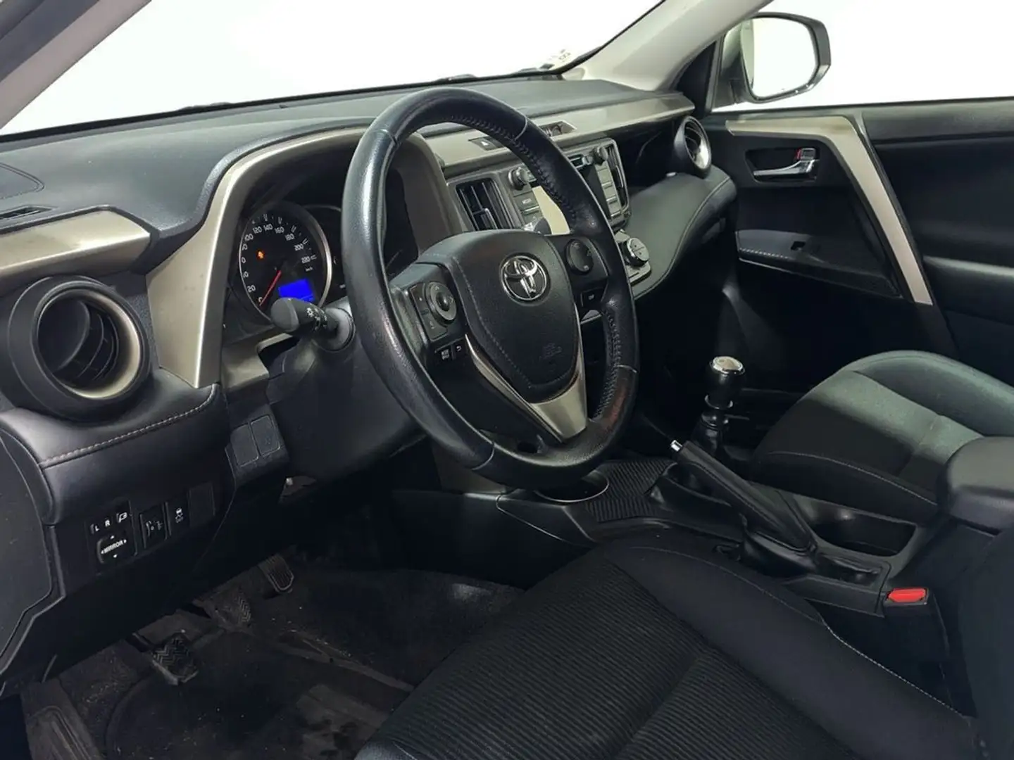 Toyota RAV 4 RAV4 Advance 120 Blanc - 2