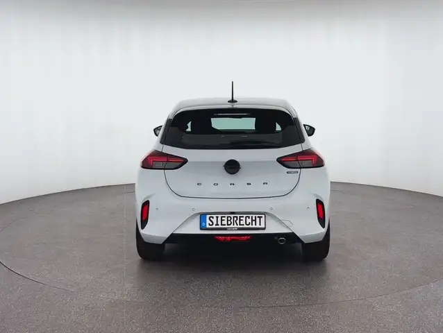 Opel Corsa view 4