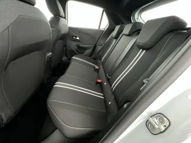 Opel Corsa view 8