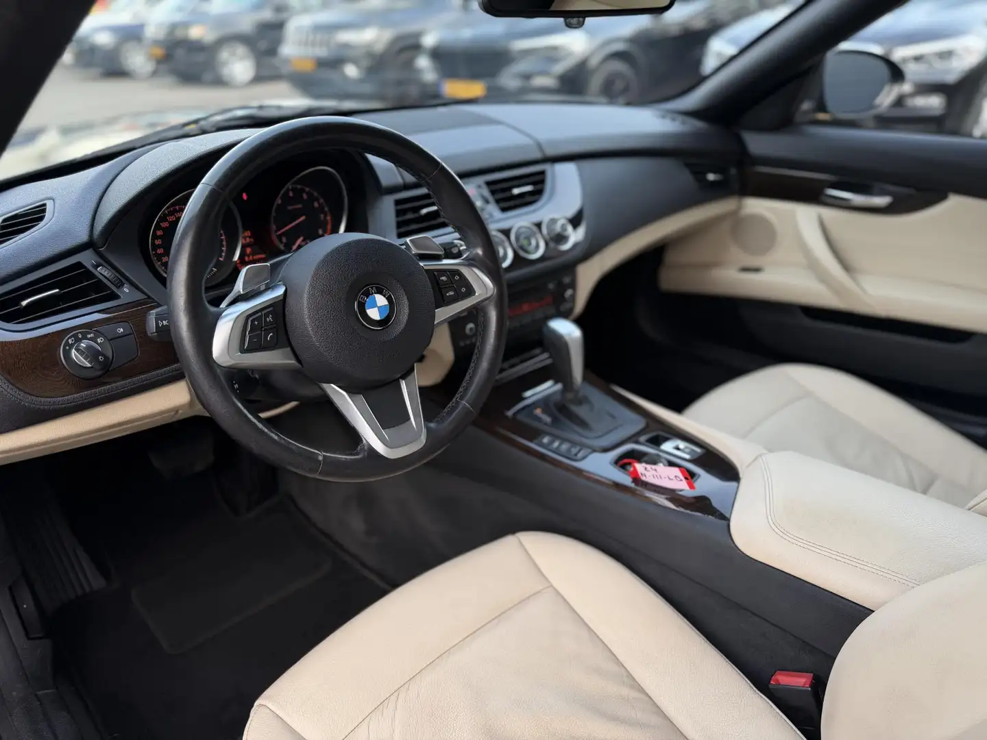 BMW Z4 Roadster sDrive23i 6 cil. Executive Bruin - 2